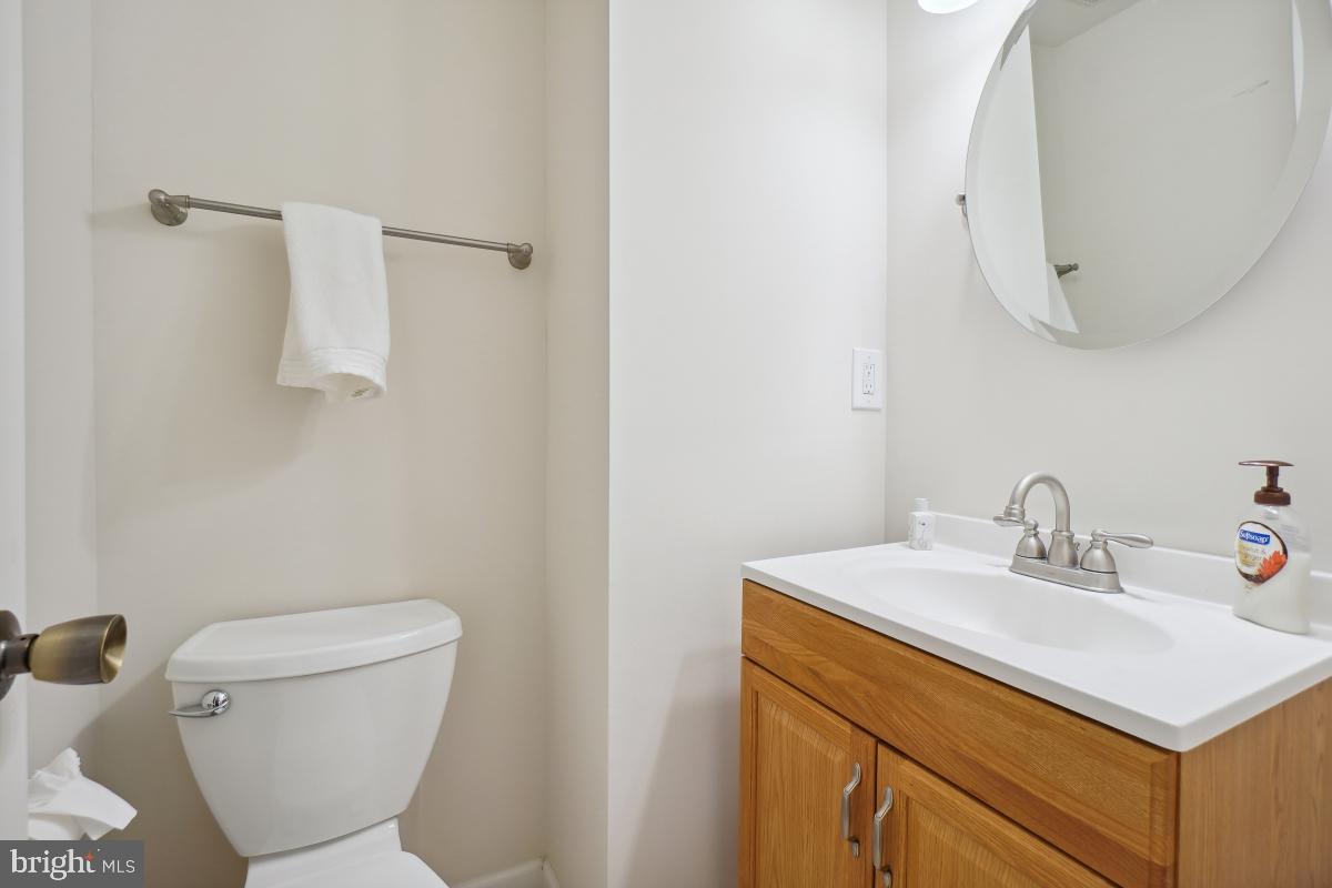 ROCK CREEK MANOR - Residential