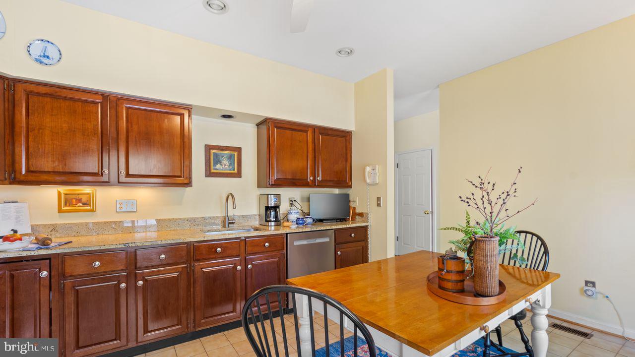 CHAPELGATE - Residential