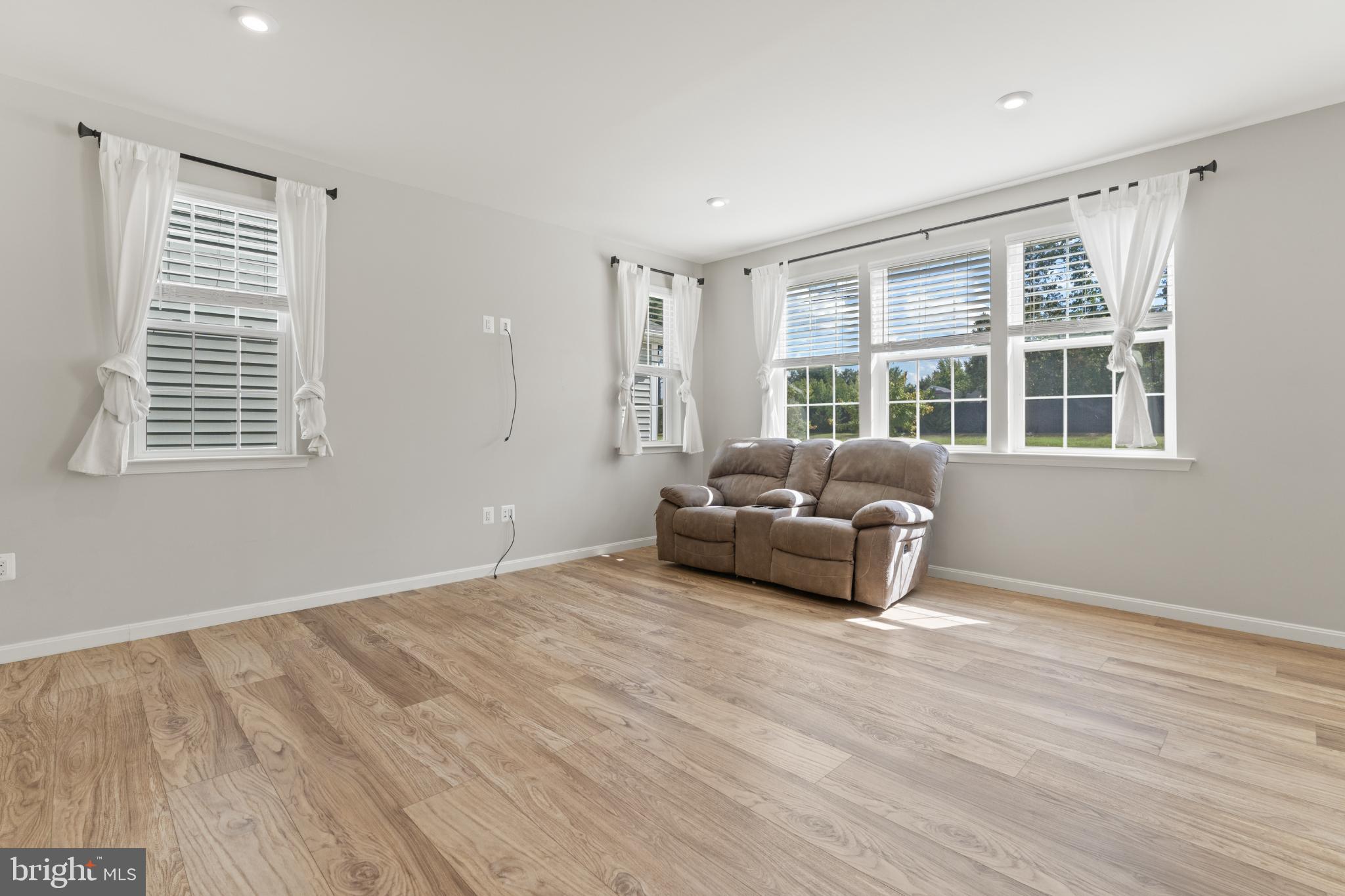 HARRISON VILLAGE - Residential Lease