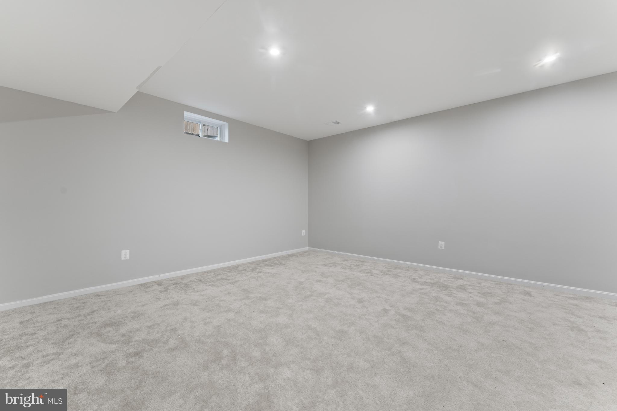 HARRISON VILLAGE - Residential Lease