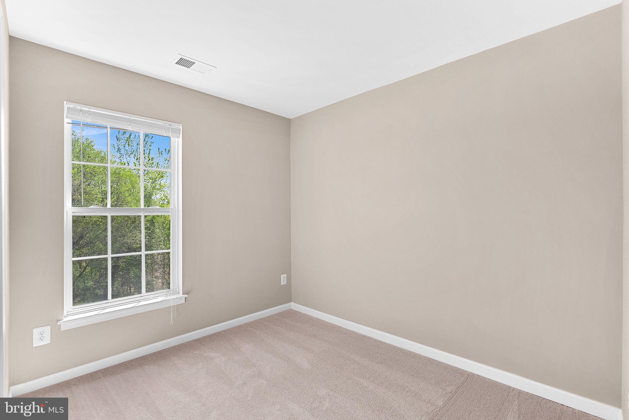 LAKELAND PLACE - Residential