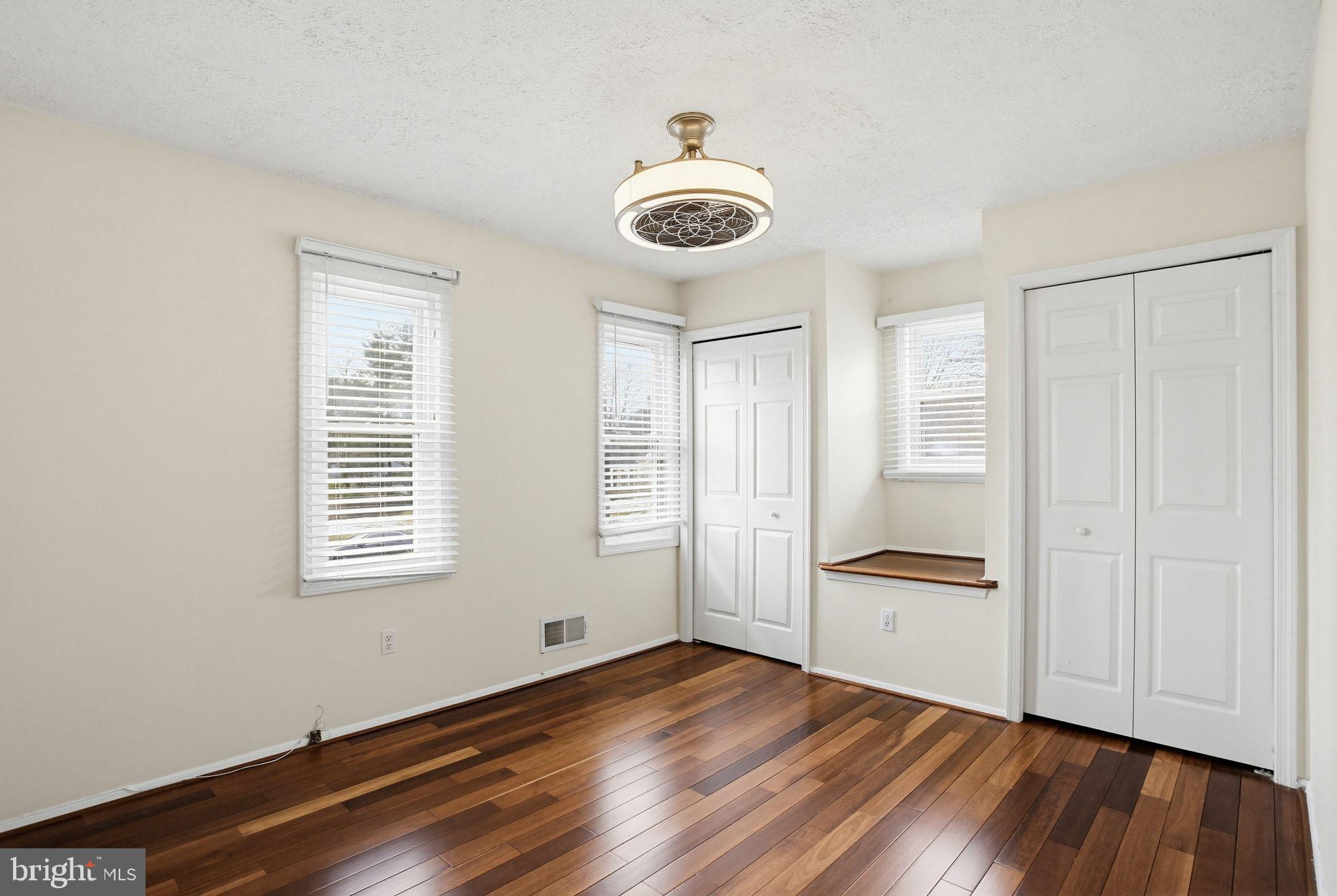 OLNEY ACRES - Residential