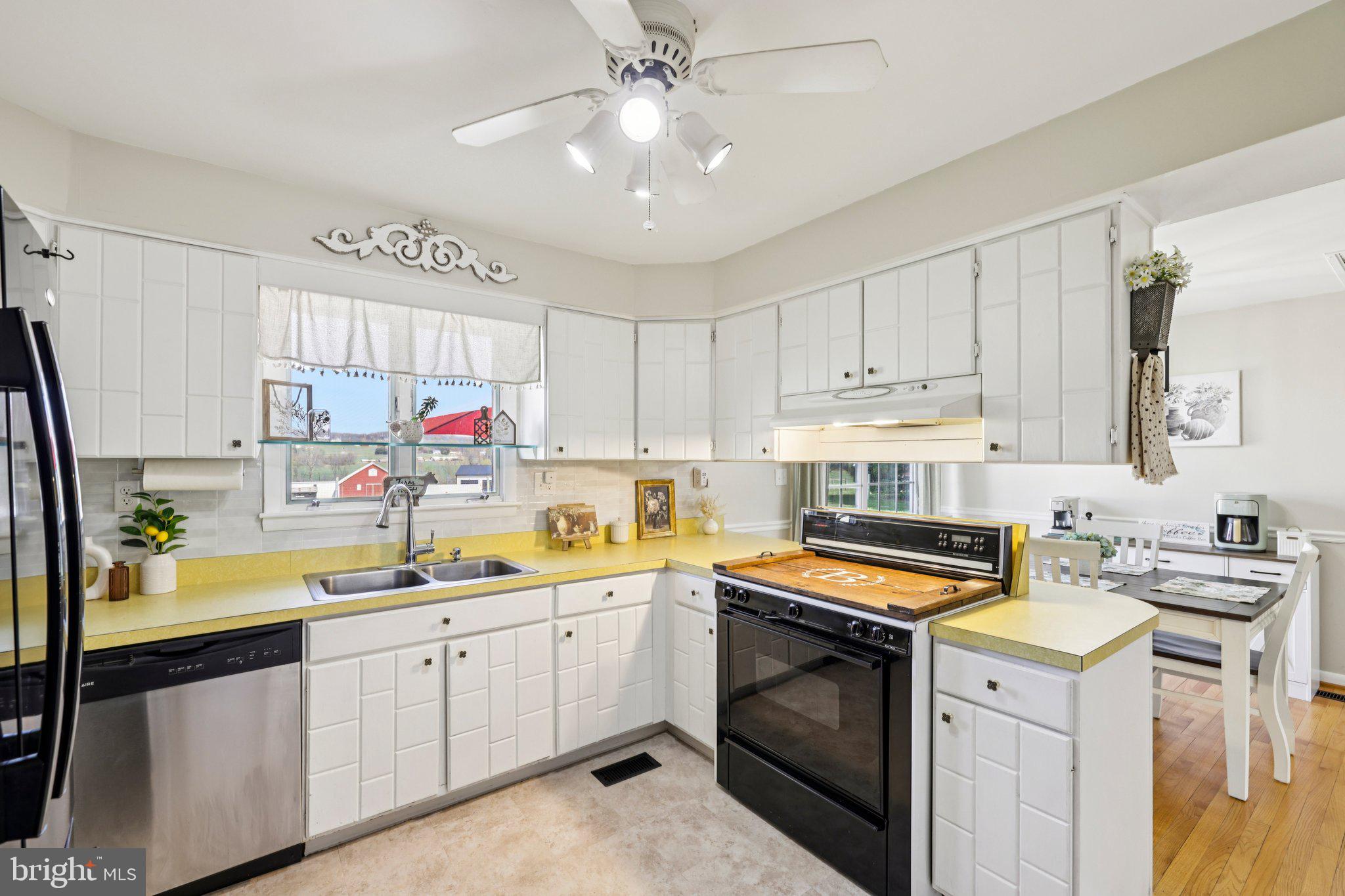 MANCHESTER ELECTION DISTRICT - Residential