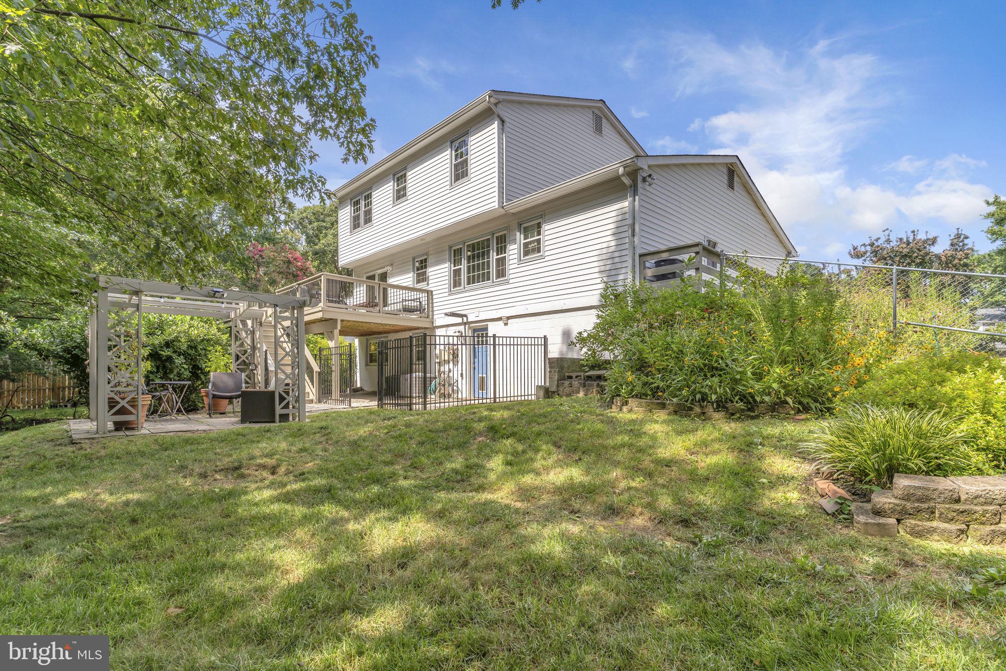 8109 OVERTON COURT