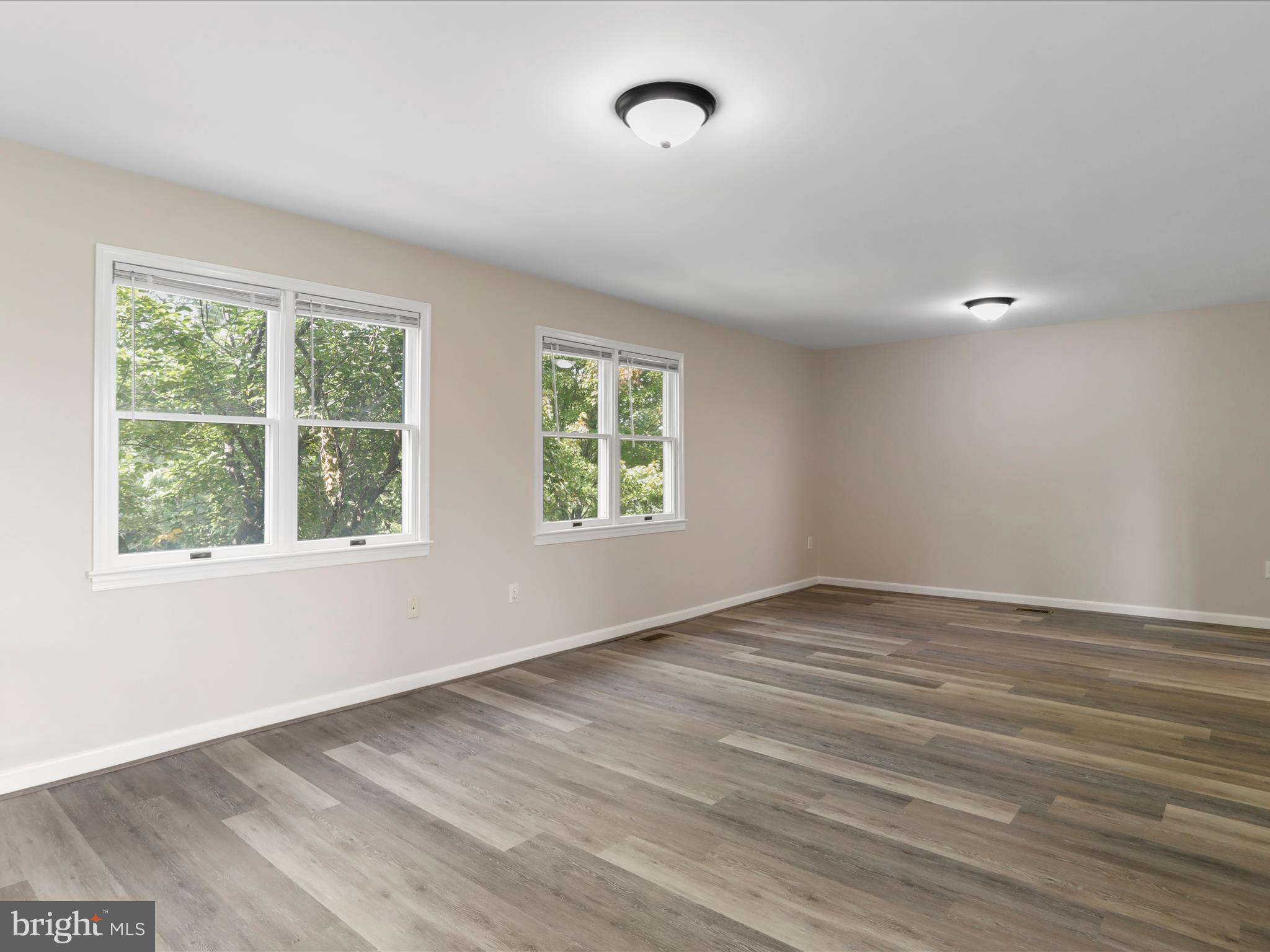 CROOKED RUN - Residential