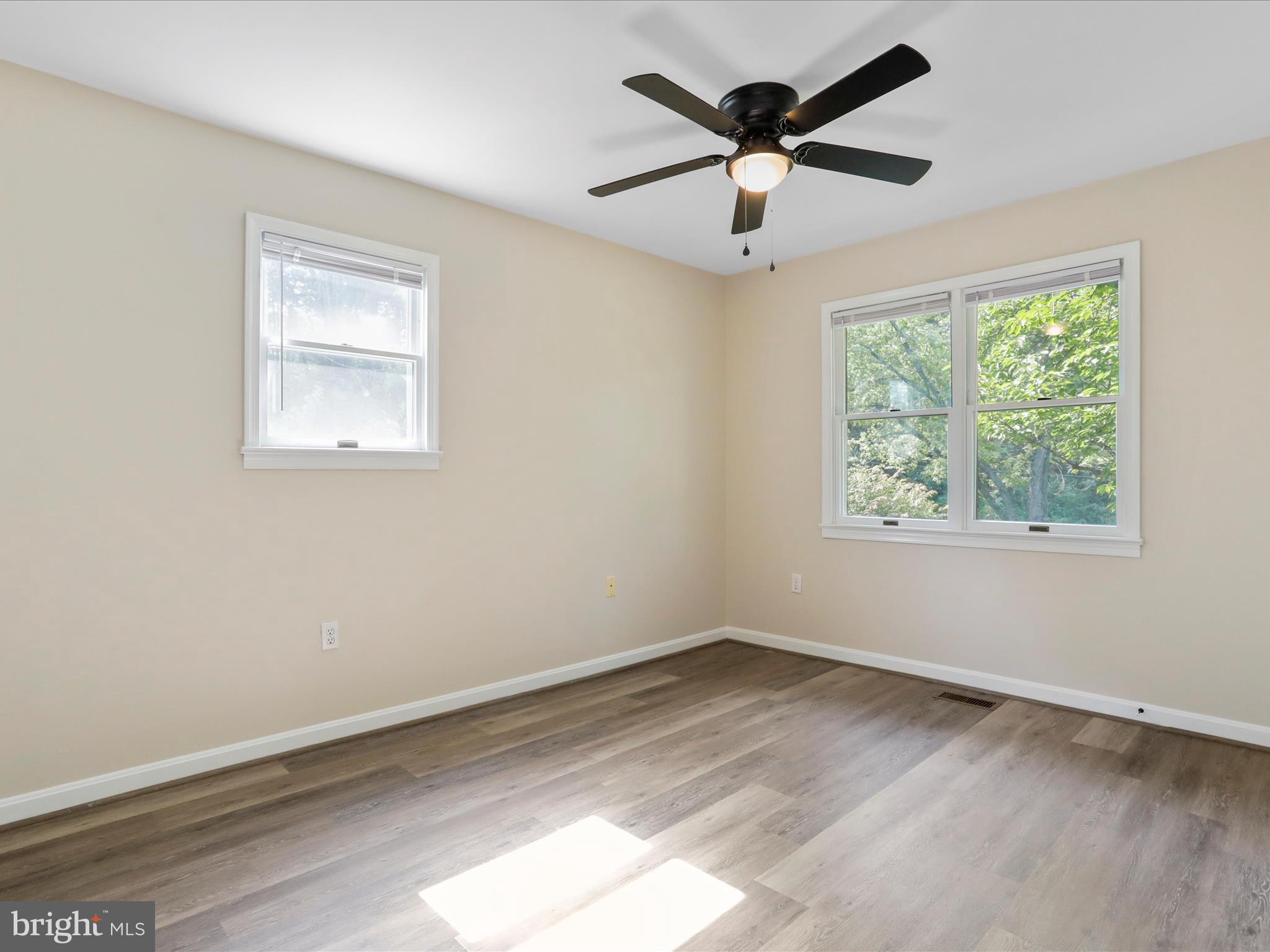 CROOKED RUN - Residential