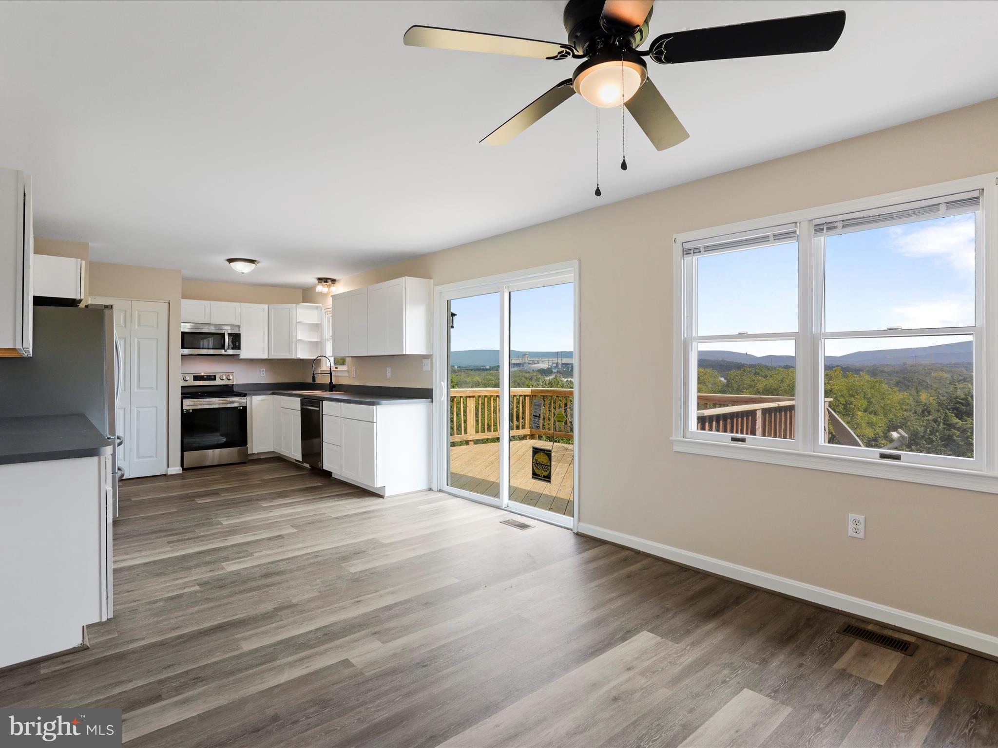 CROOKED RUN - Residential