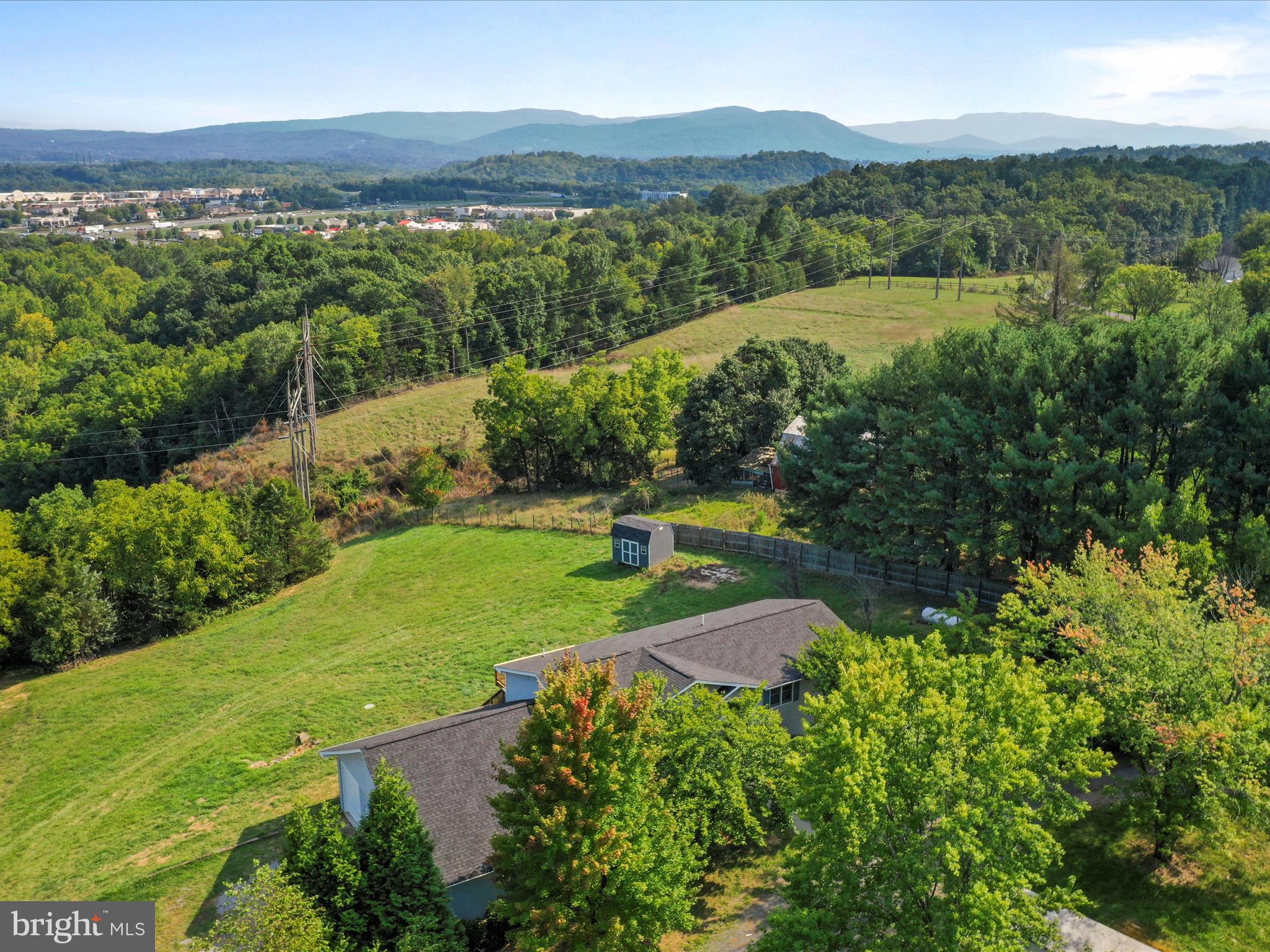 CROOKED RUN - Residential