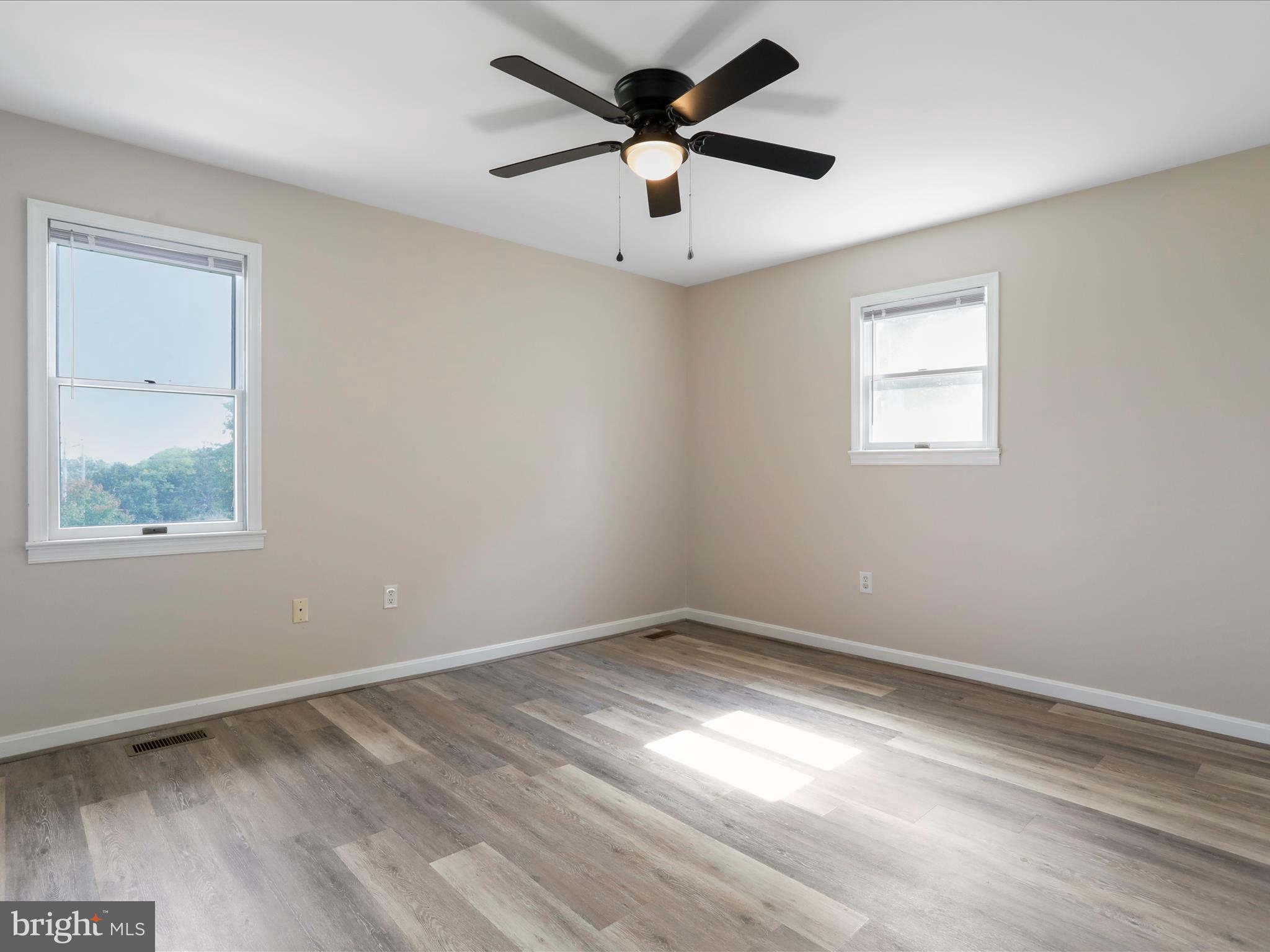 CROOKED RUN - Residential