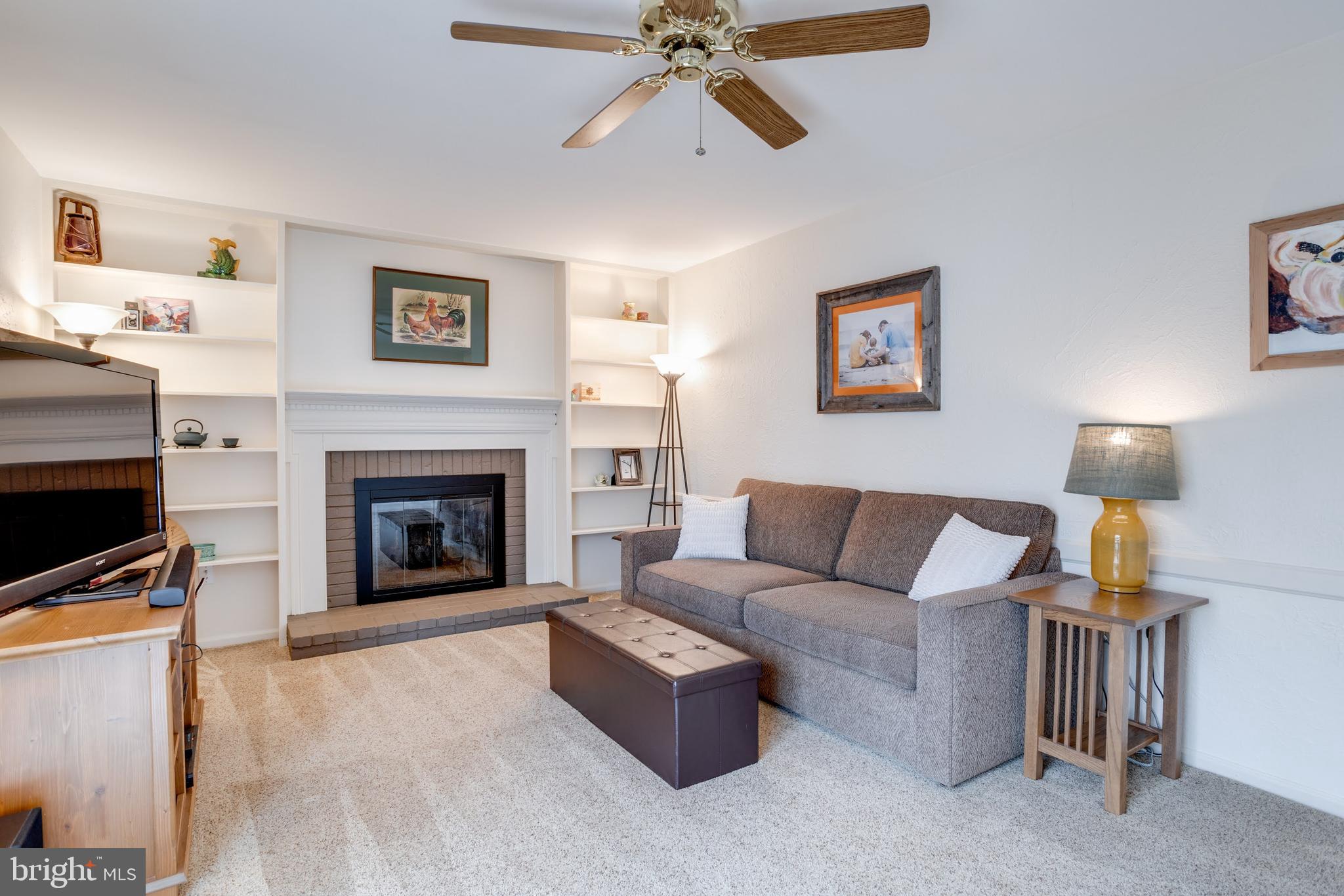 BURKE CENTRE - Residential