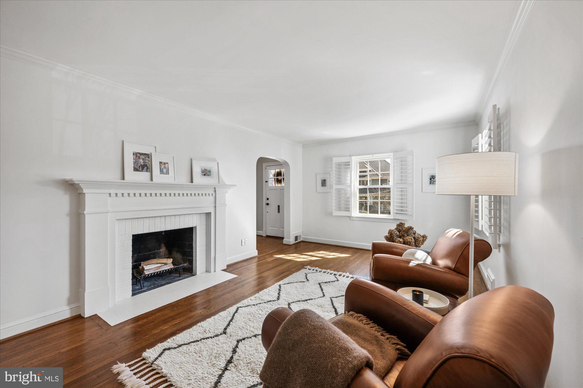 CRYSTAL SPRING KNOLLS - Residential