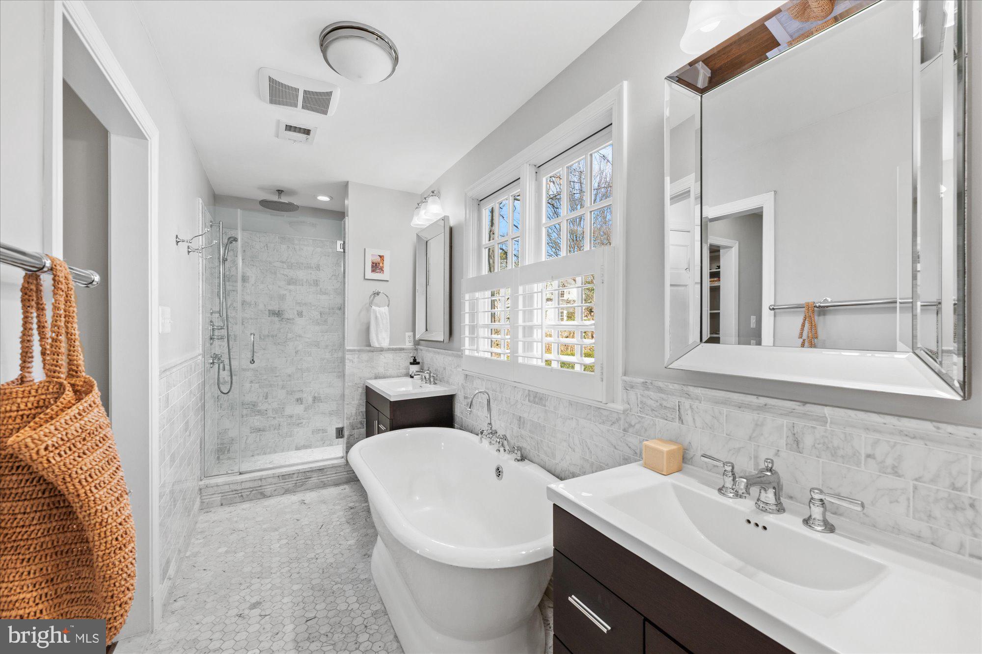 CRYSTAL SPRING KNOLLS - Residential