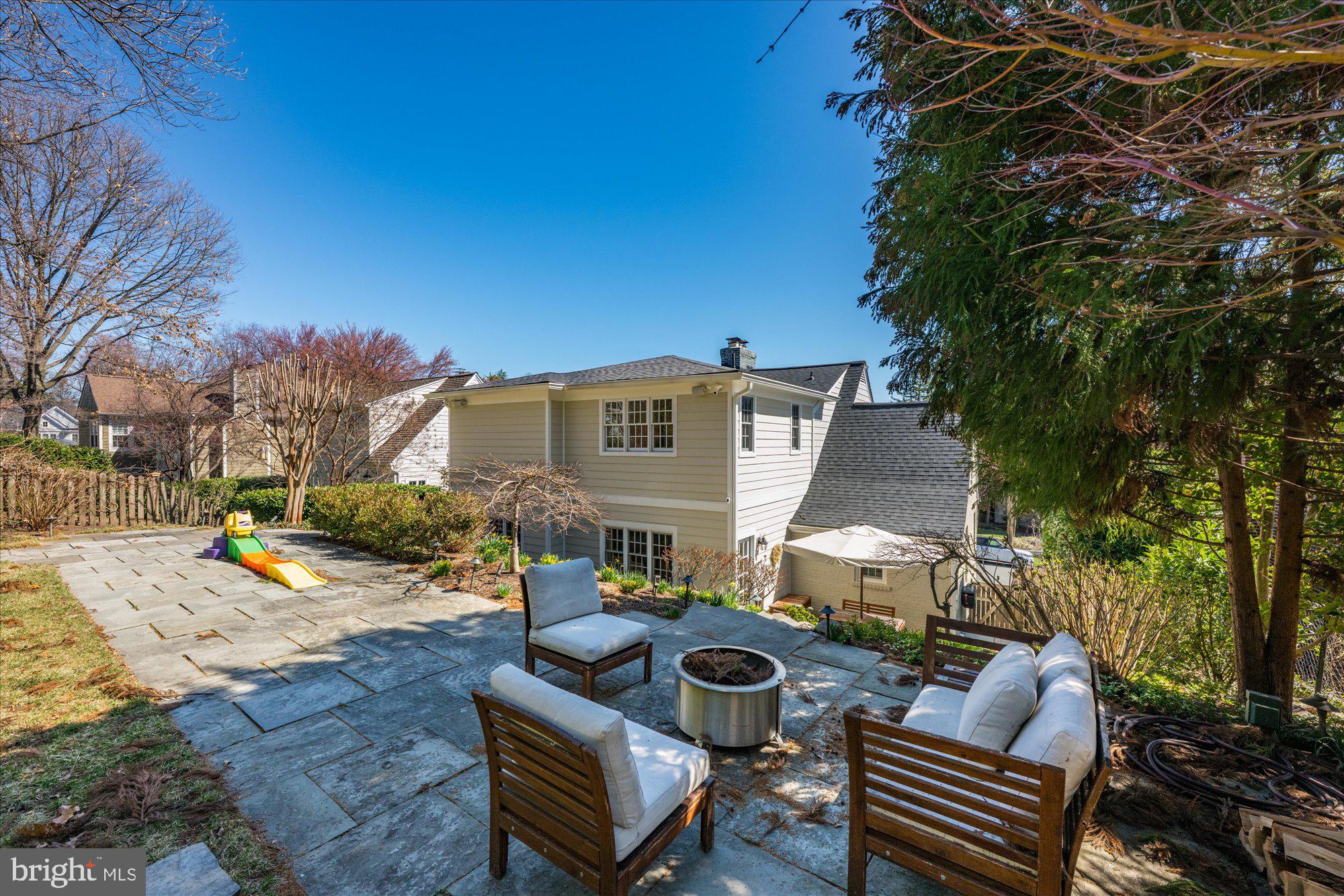 CRYSTAL SPRING KNOLLS - Residential