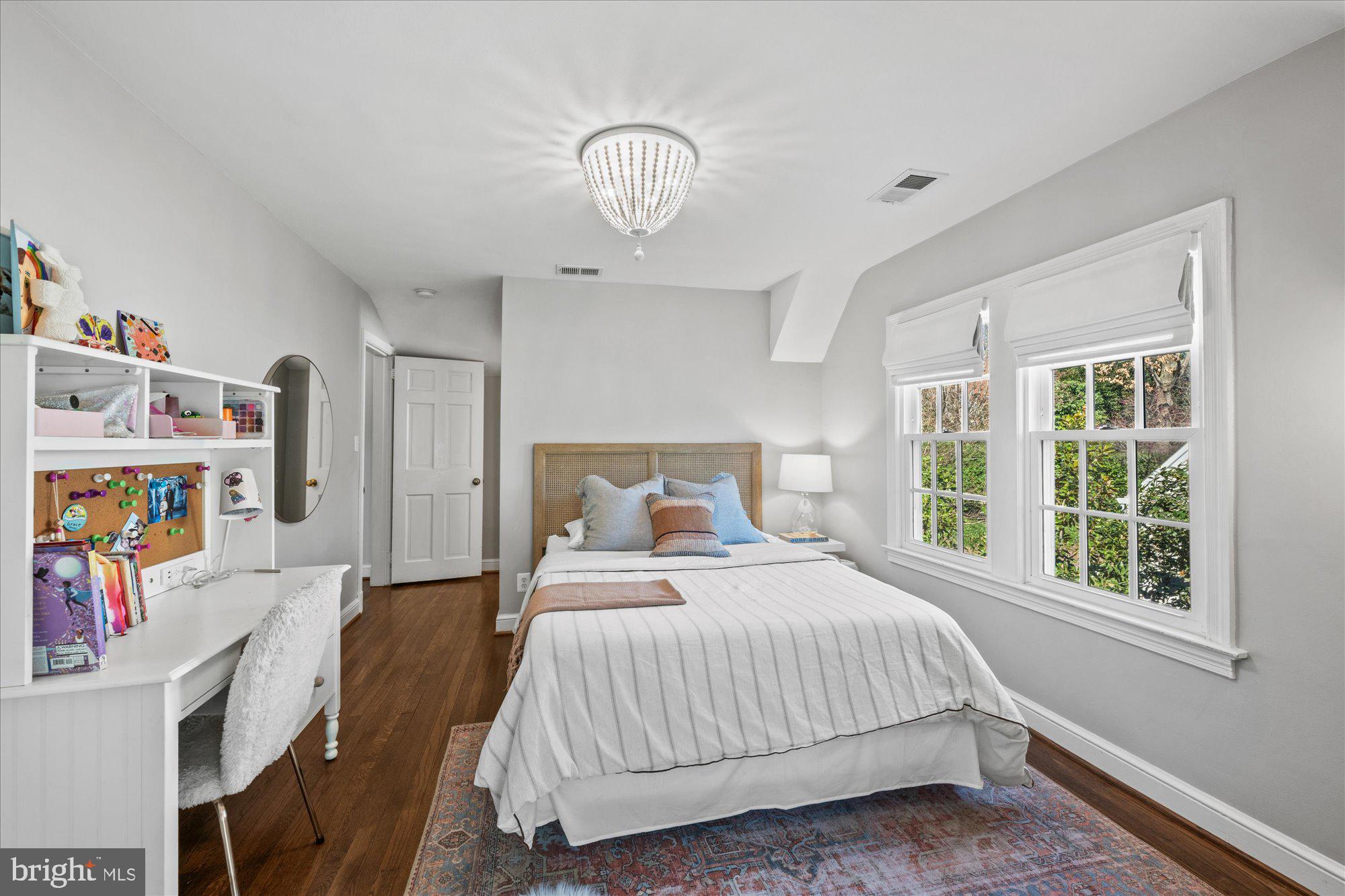 CRYSTAL SPRING KNOLLS - Residential