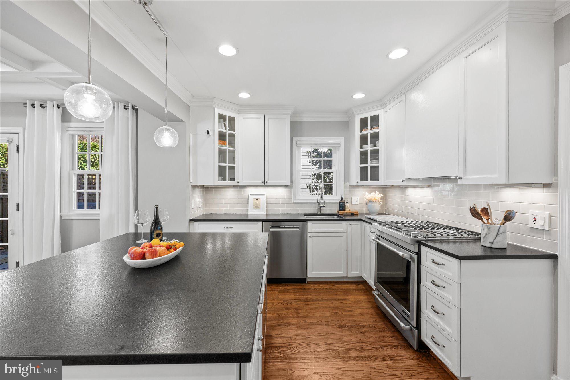 CRYSTAL SPRING KNOLLS - Residential