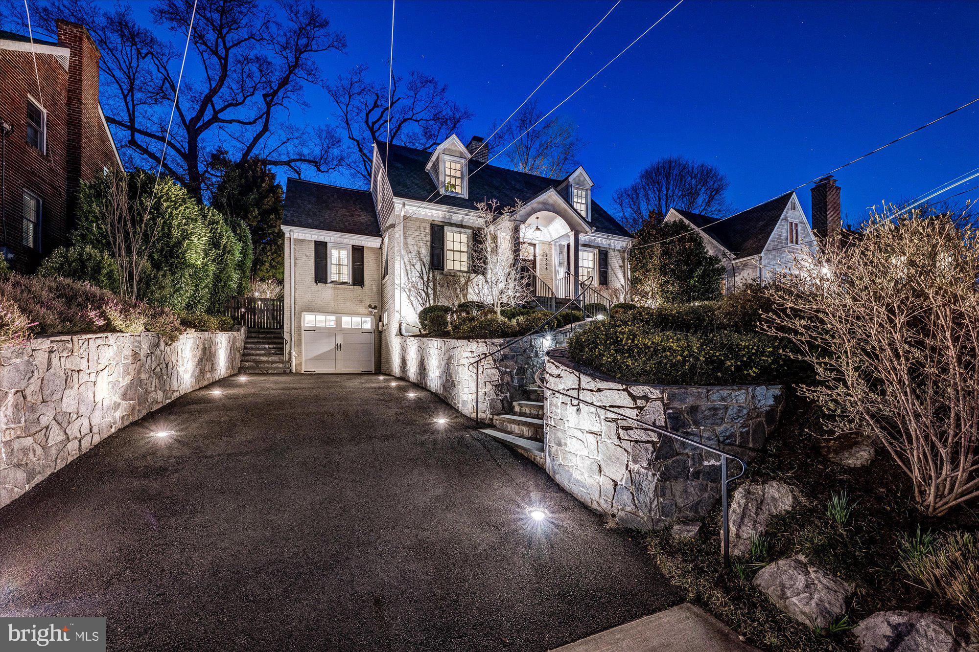 CRYSTAL SPRING KNOLLS - Residential