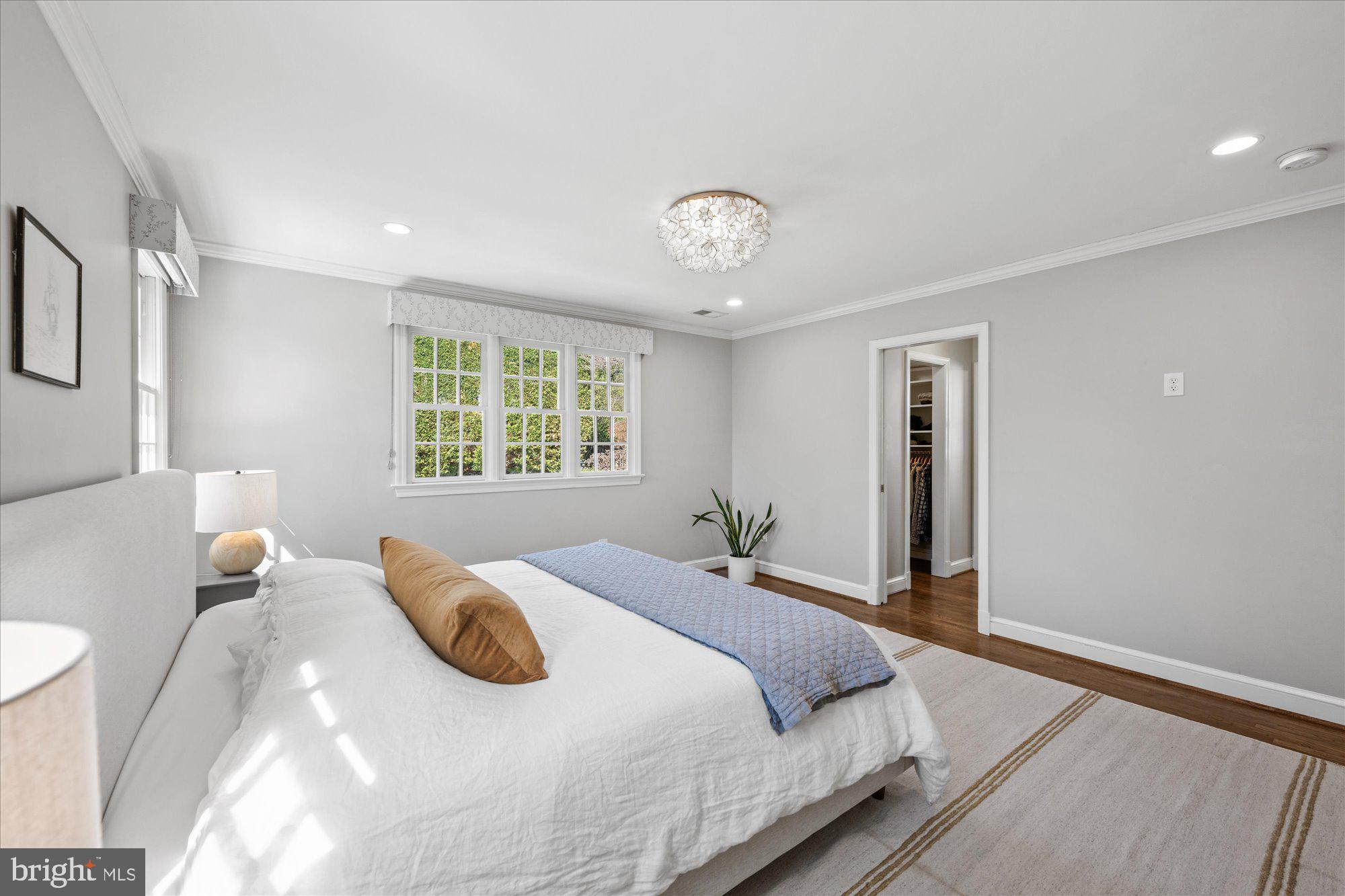 CRYSTAL SPRING KNOLLS - Residential