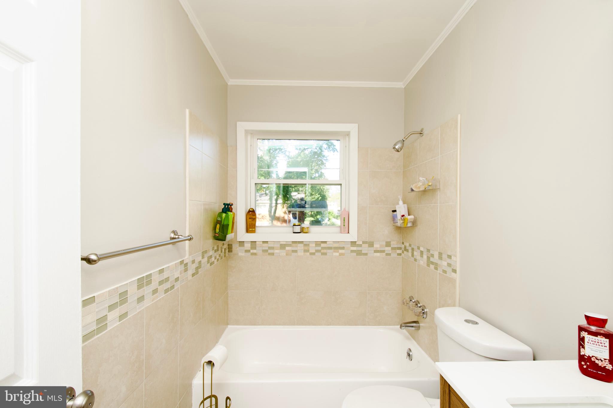 GOOD LUCK HEIGHTS - Residential