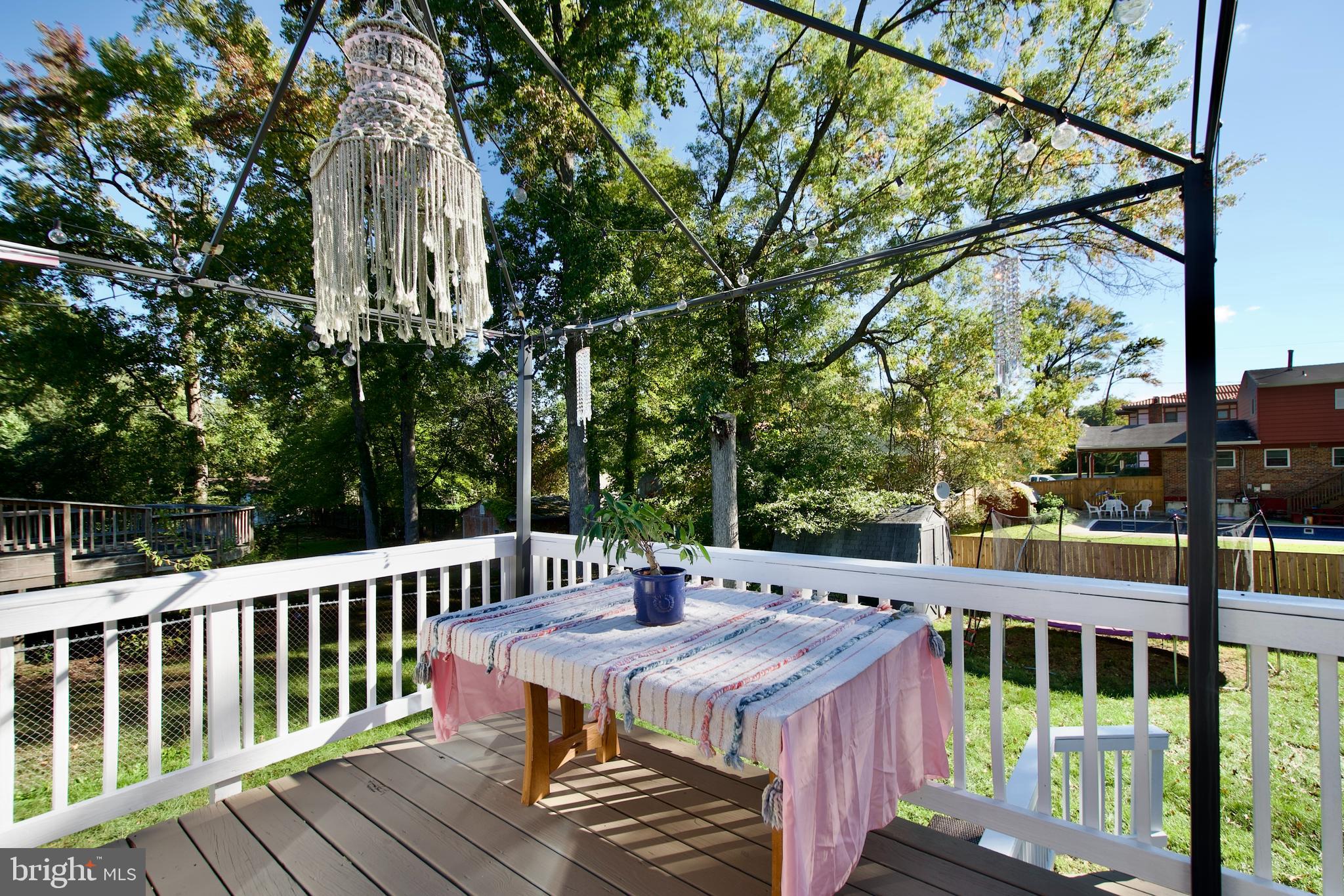 GOOD LUCK HEIGHTS - Residential