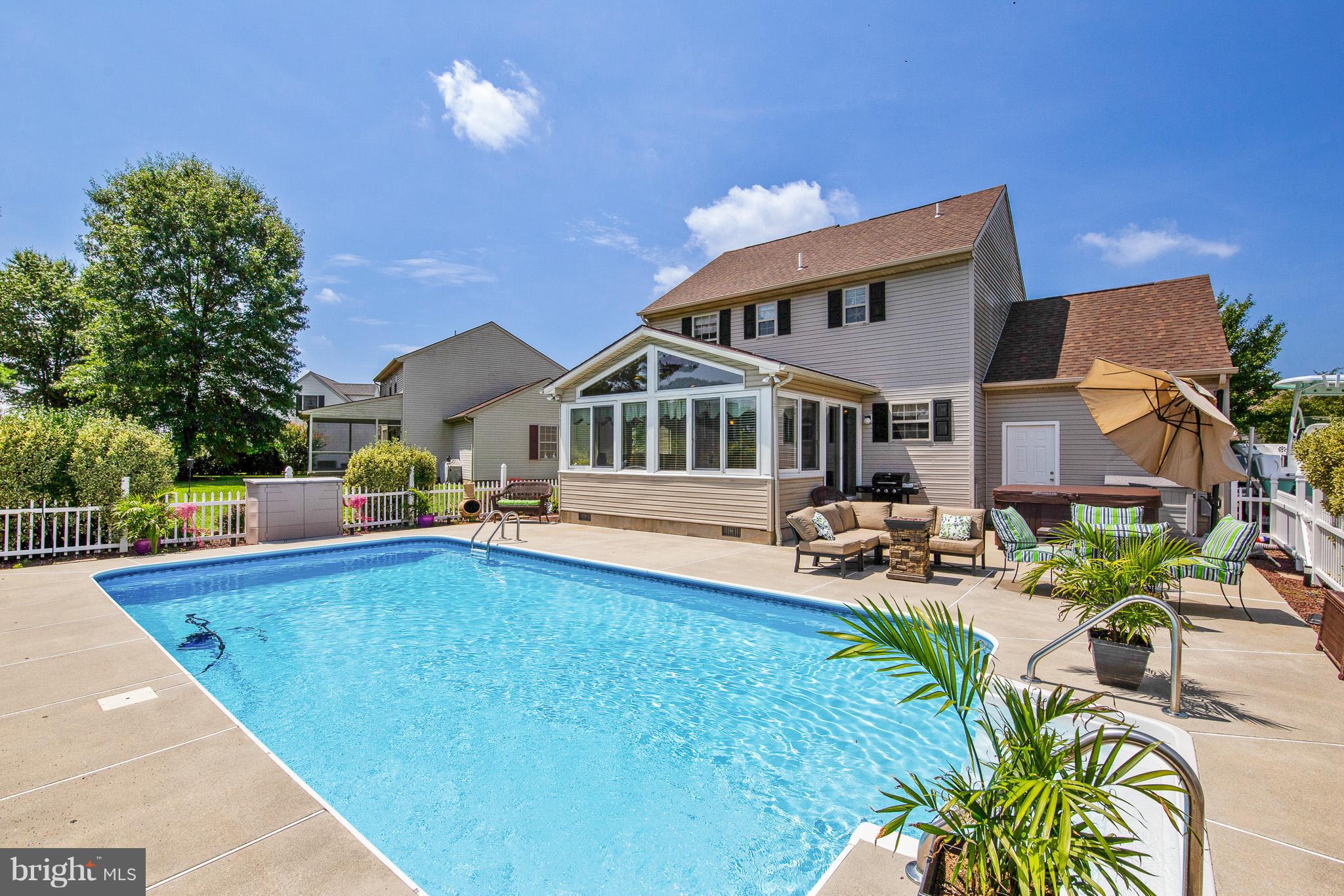 DOGWOOD VILLAGE - Residential