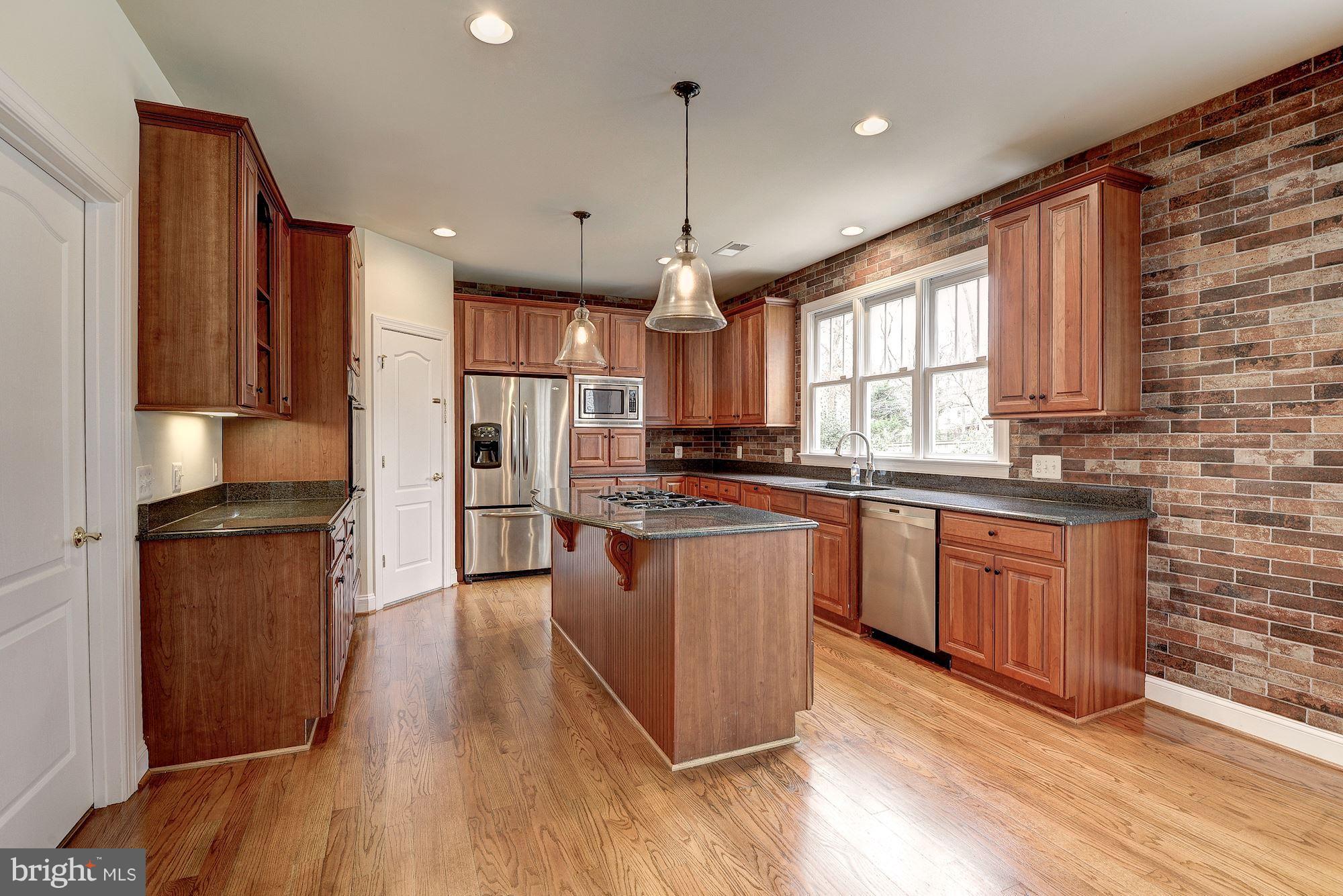 FAIRHILL ON THE BOULEVRD - Residential