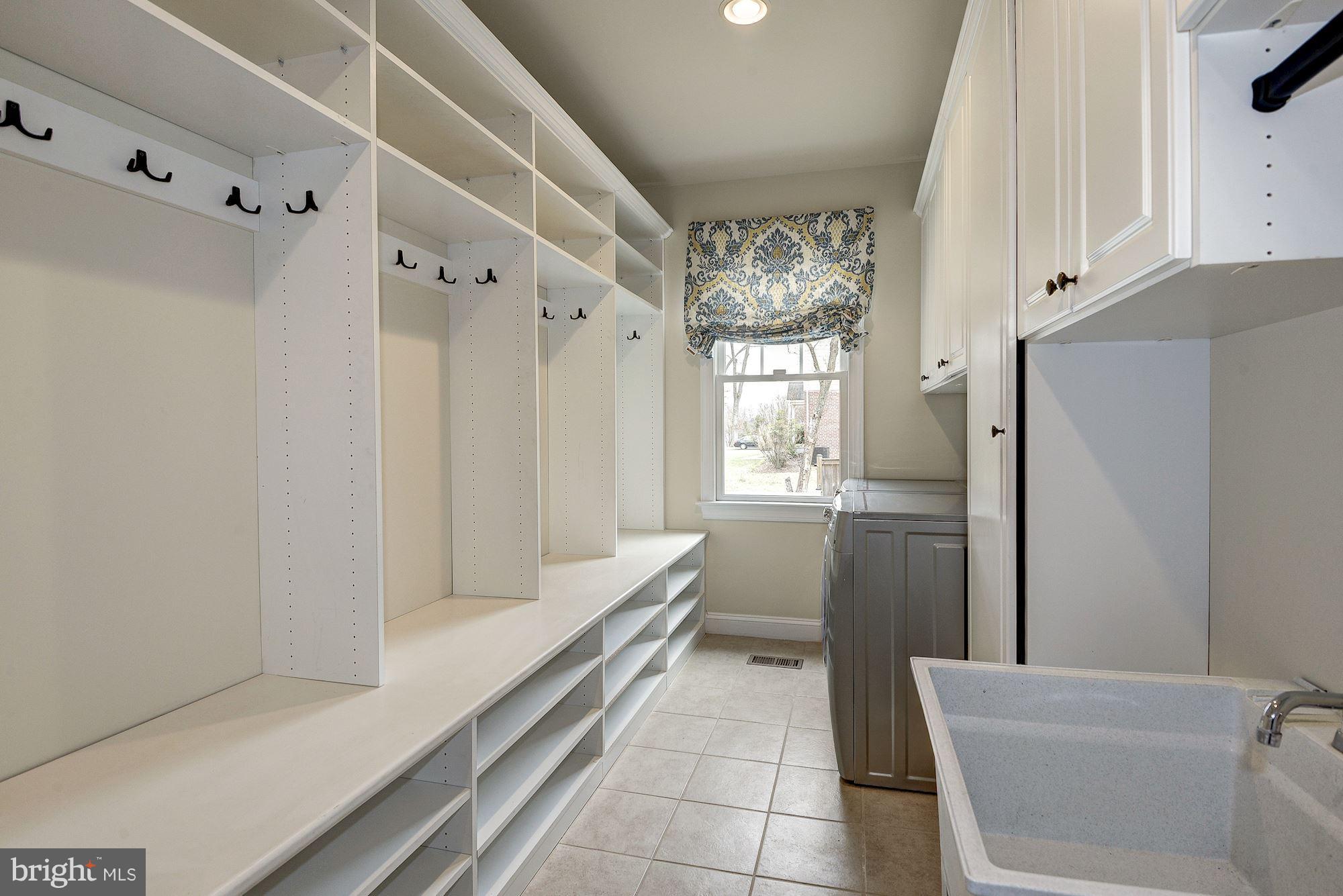 FAIRHILL ON THE BOULEVRD - Residential