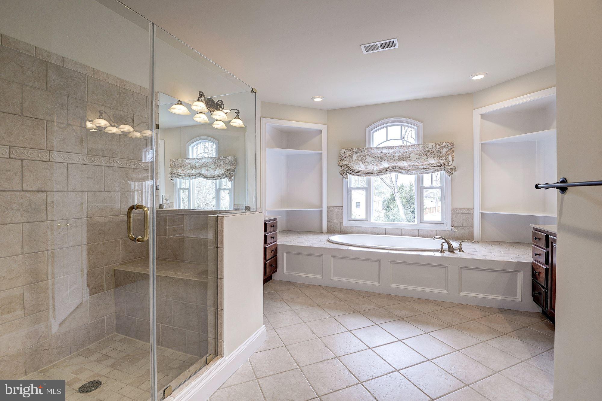 FAIRHILL ON THE BOULEVRD - Residential