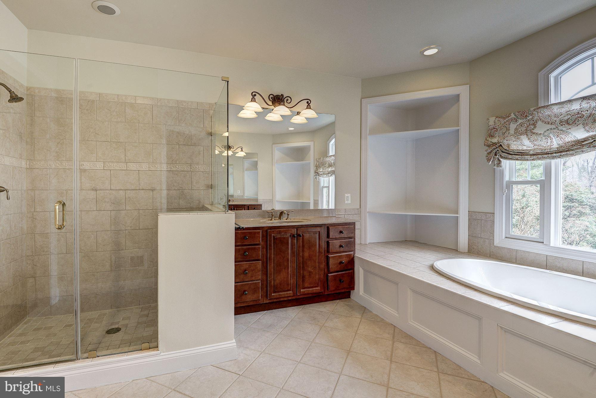 FAIRHILL ON THE BOULEVRD - Residential