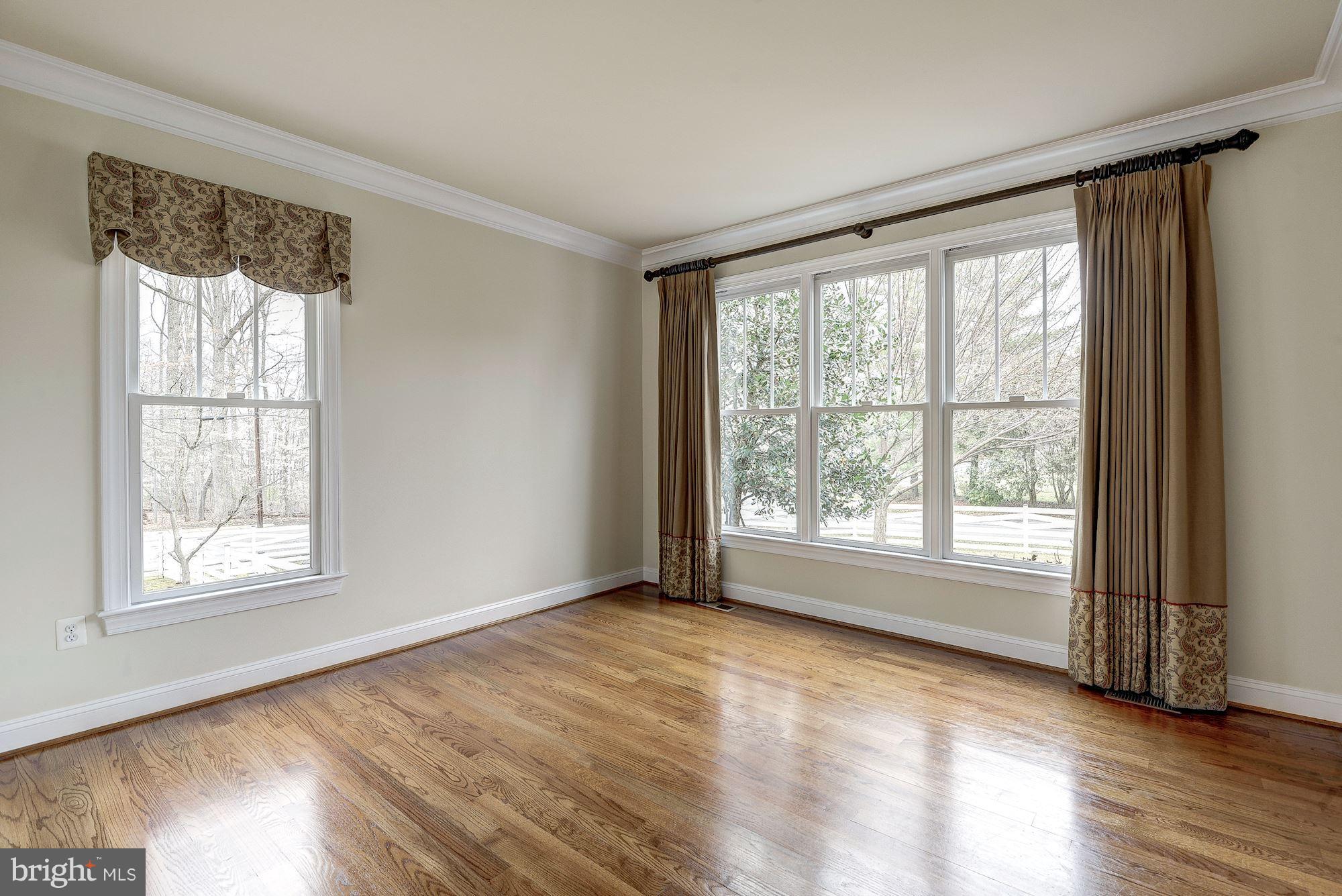 FAIRHILL ON THE BOULEVRD - Residential