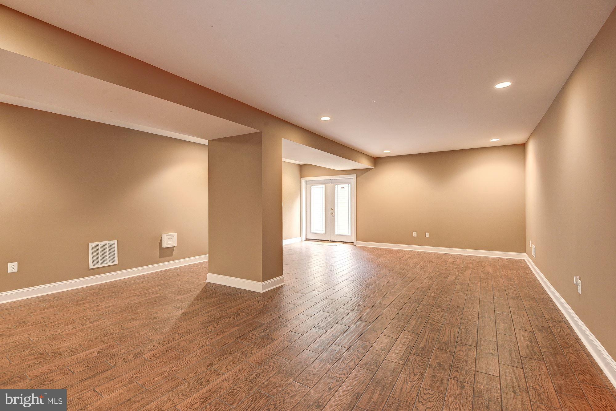 FAIRHILL ON THE BOULEVRD - Residential