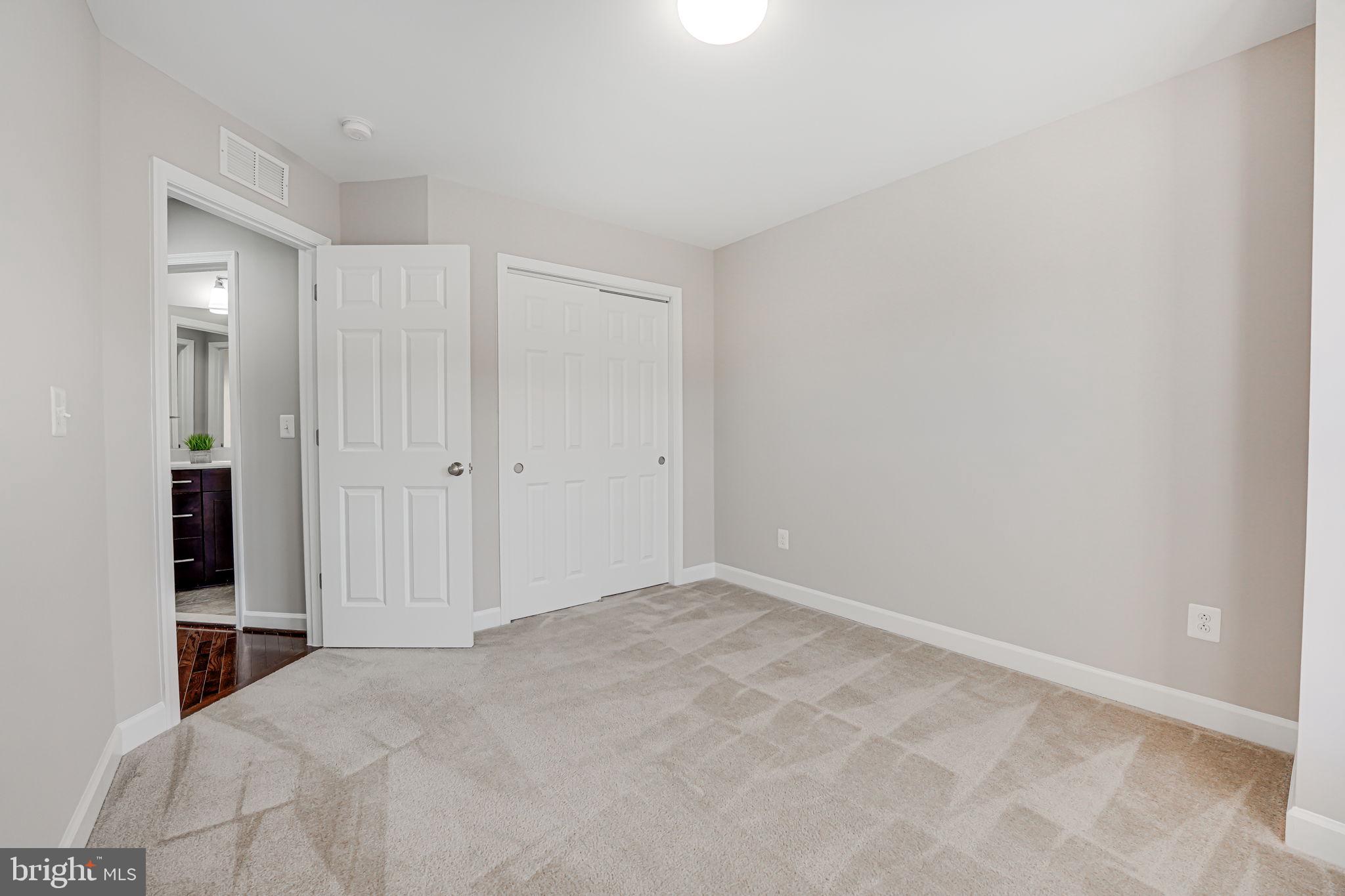 POTTERS GLEN - Residential