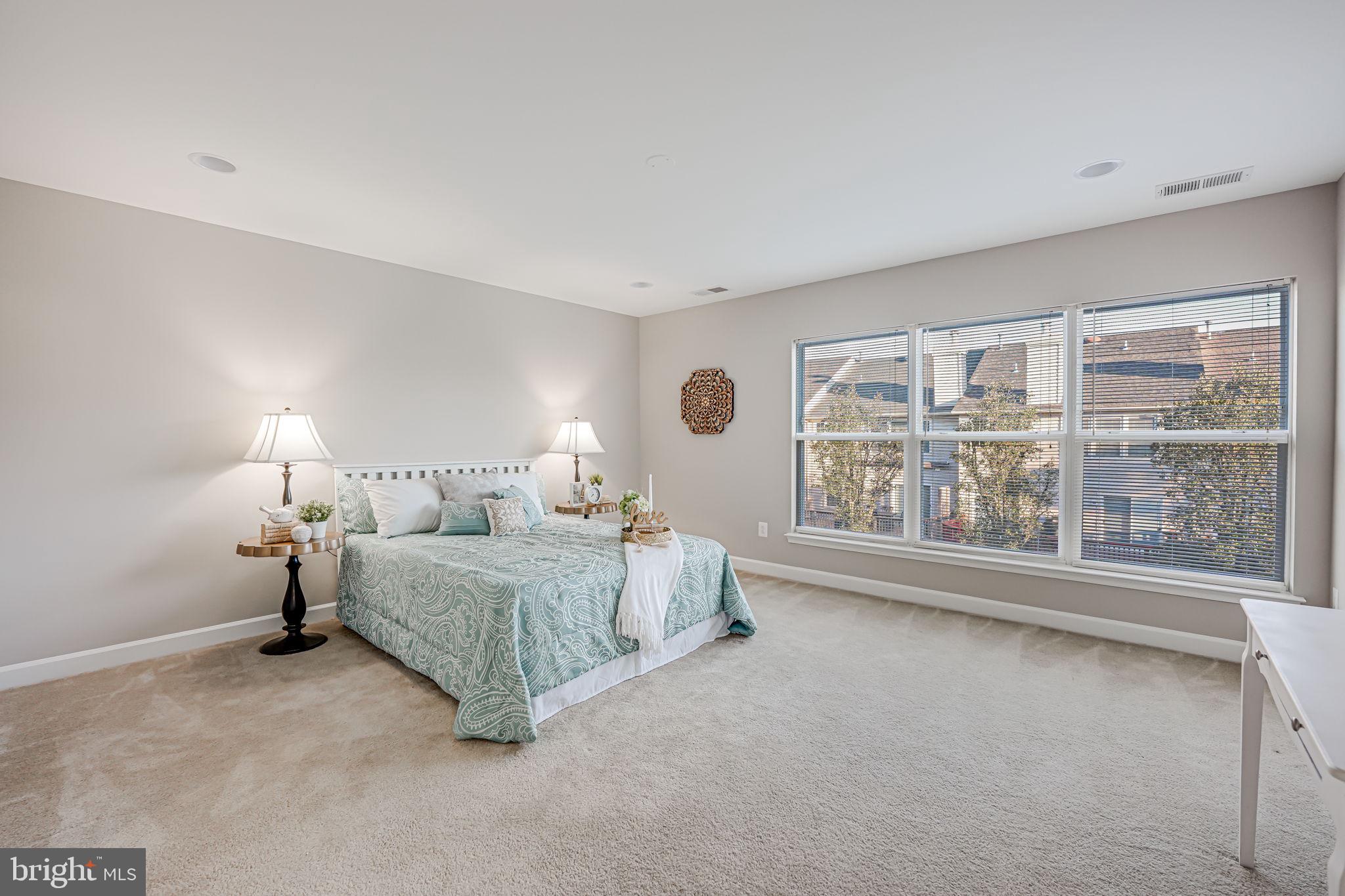 POTTERS GLEN - Residential