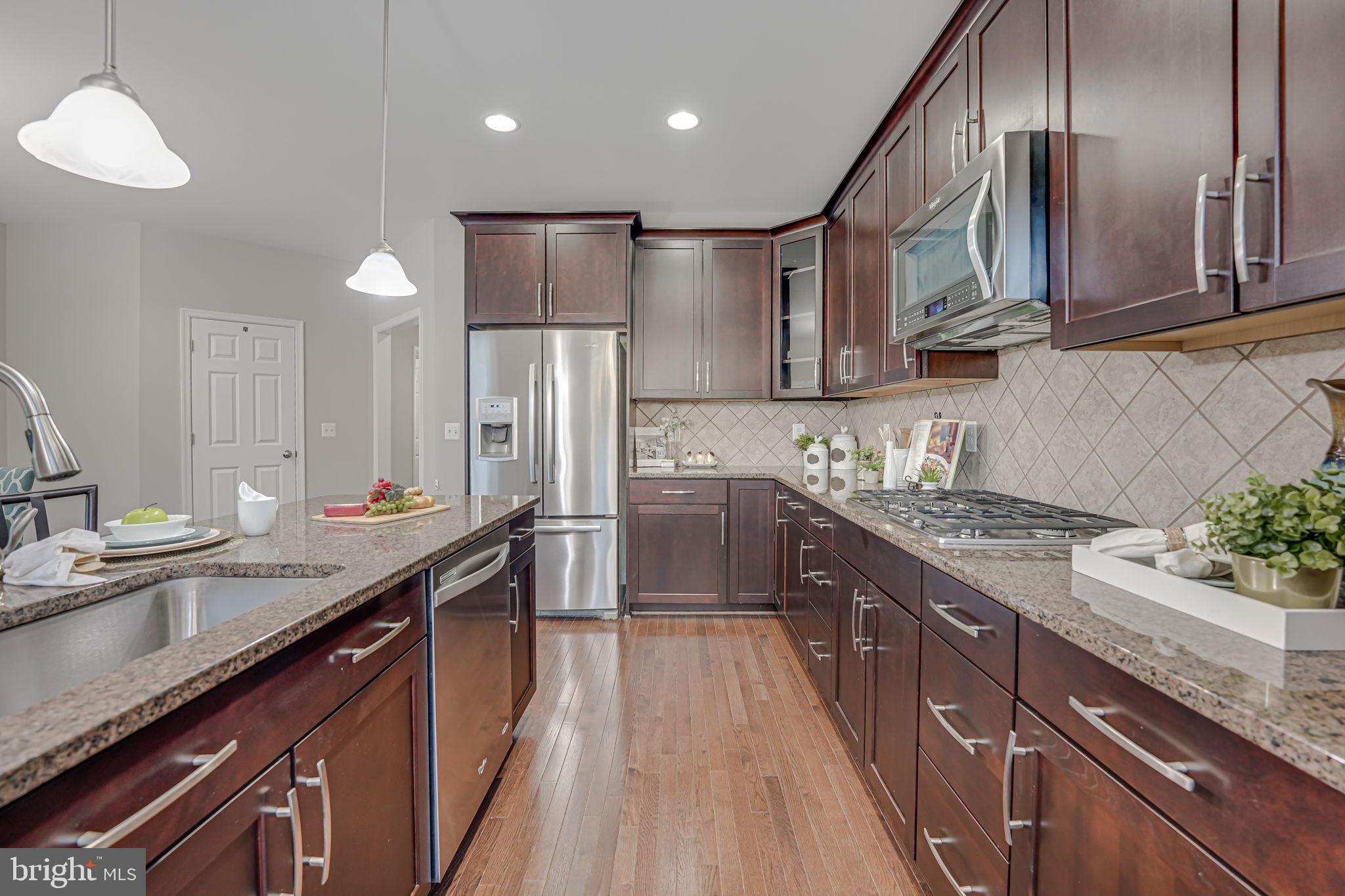 POTTERS GLEN - Residential