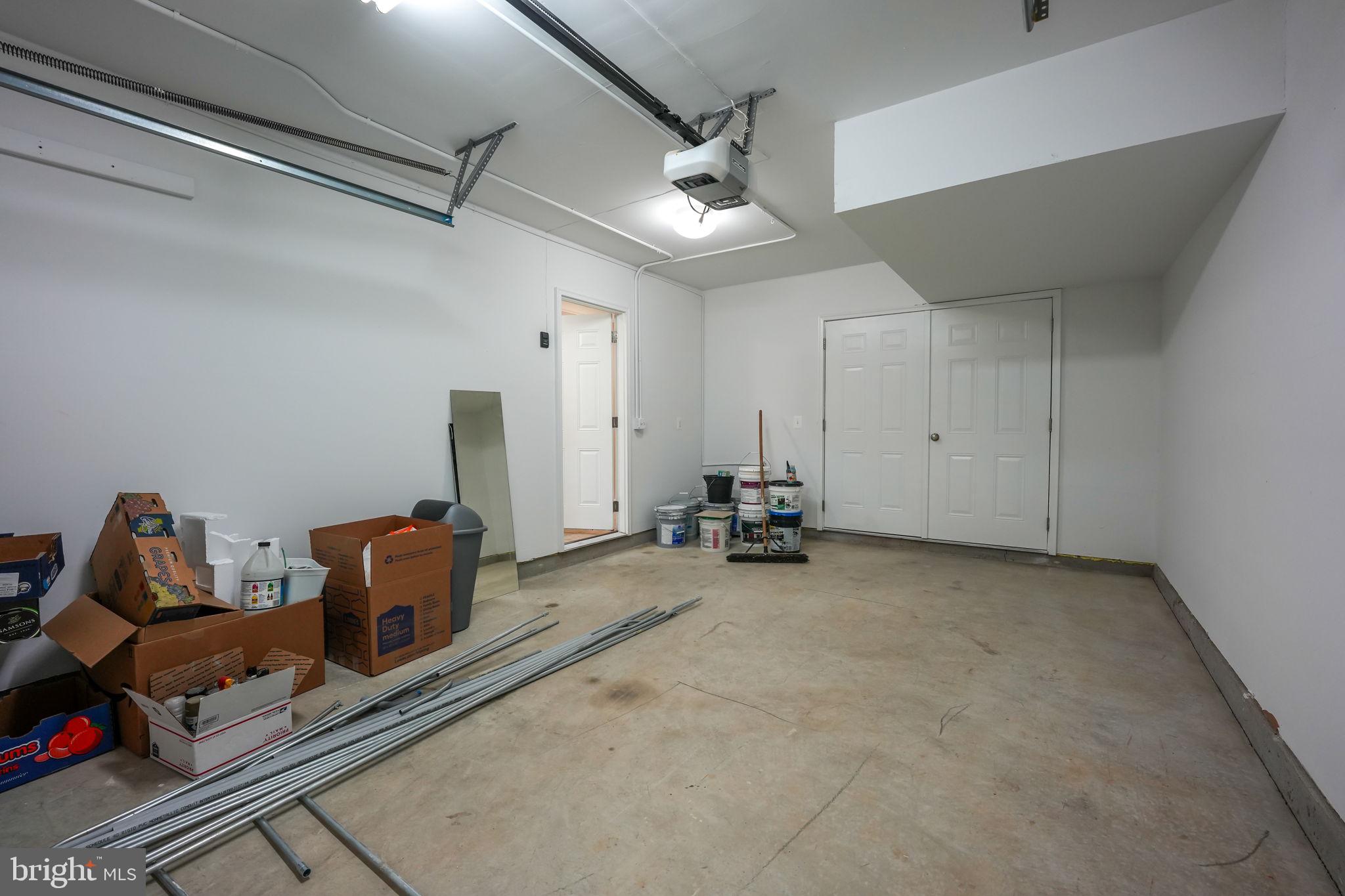 POTTERS GLEN - Residential