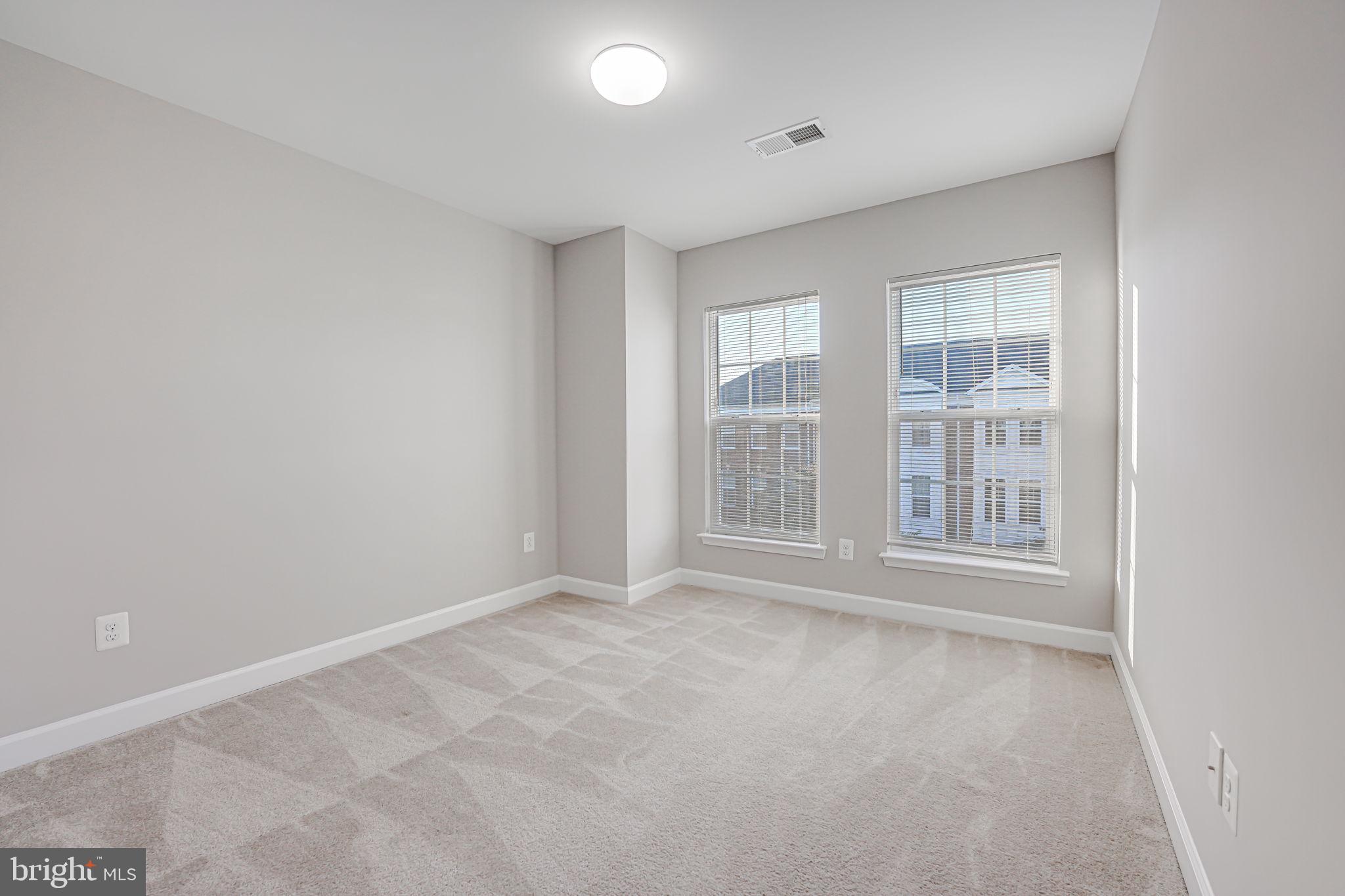 POTTERS GLEN - Residential