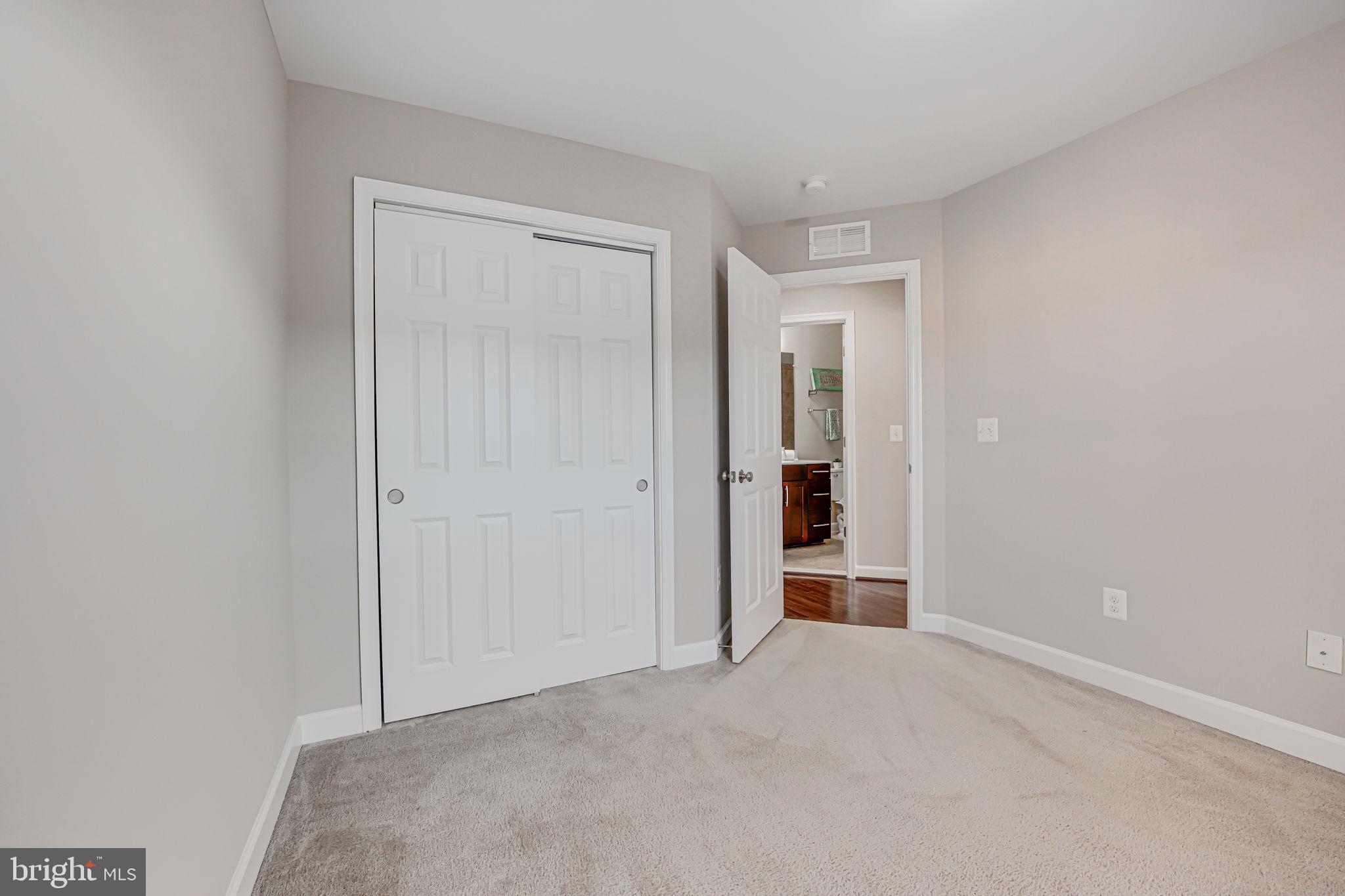 POTTERS GLEN - Residential