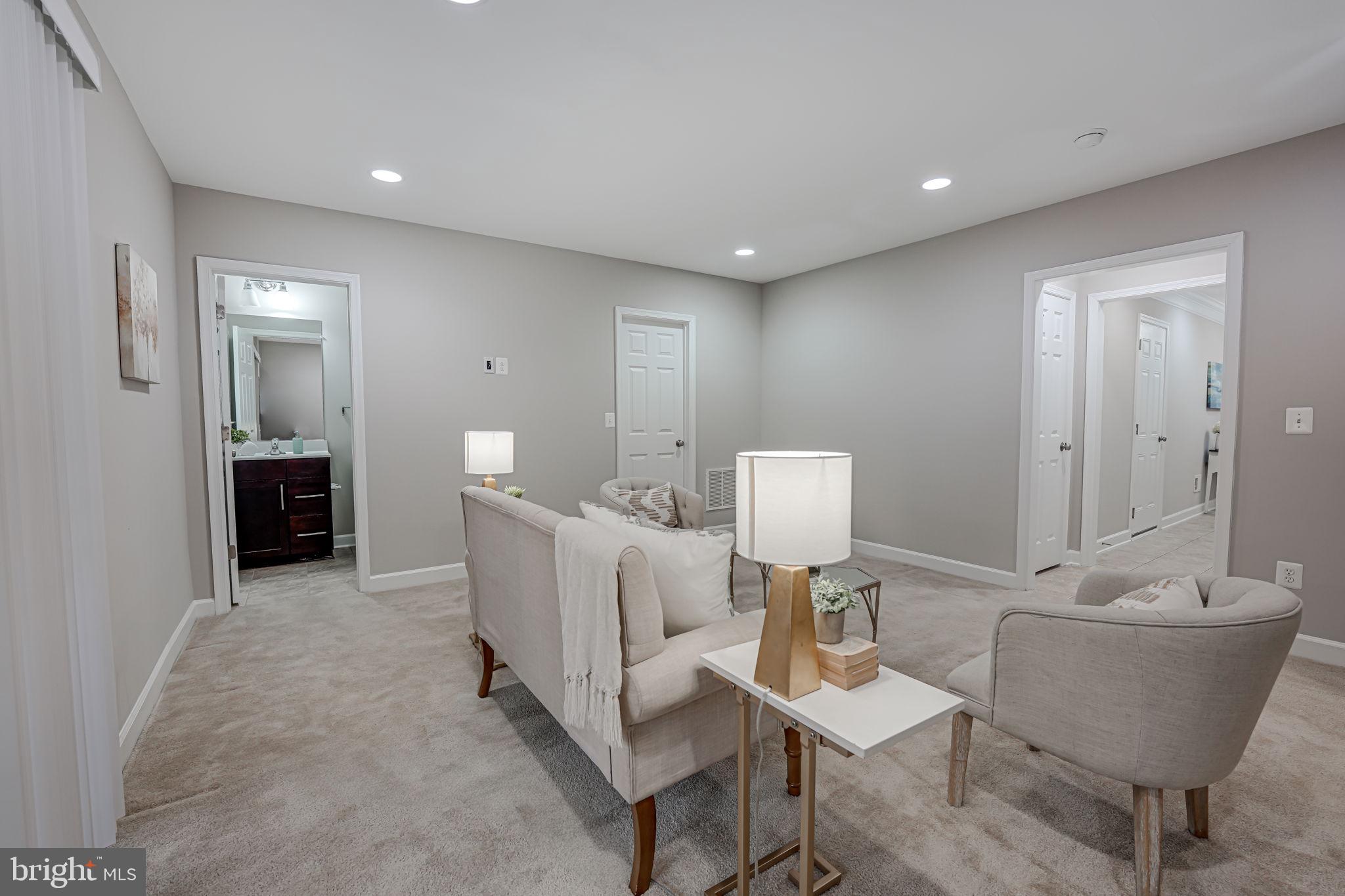 POTTERS GLEN - Residential