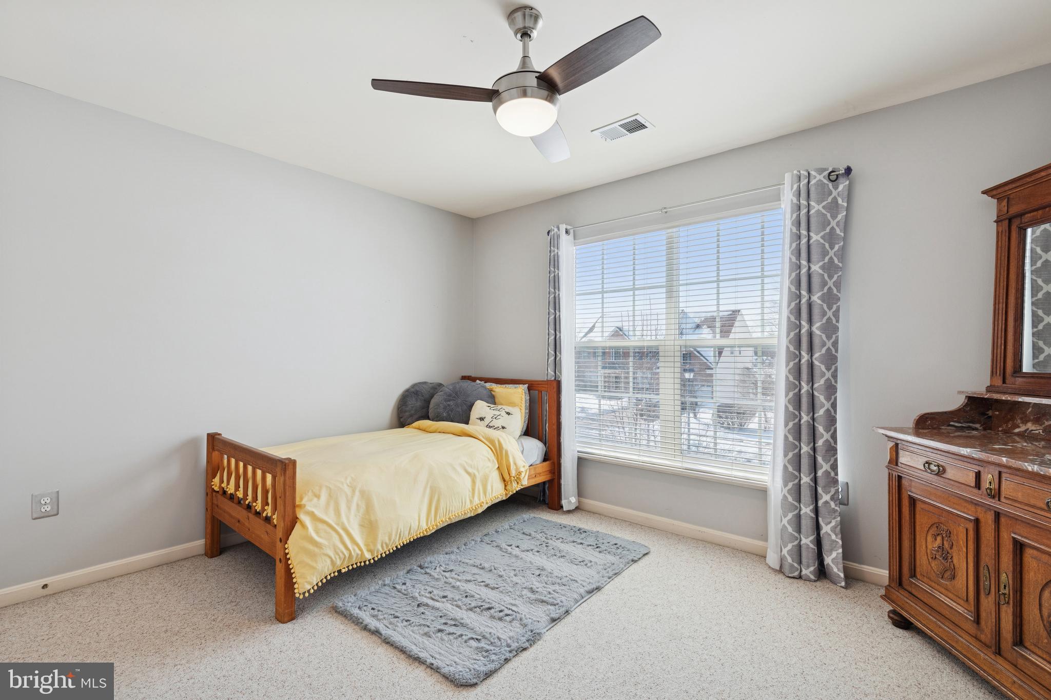 ASHBROOK - Residential