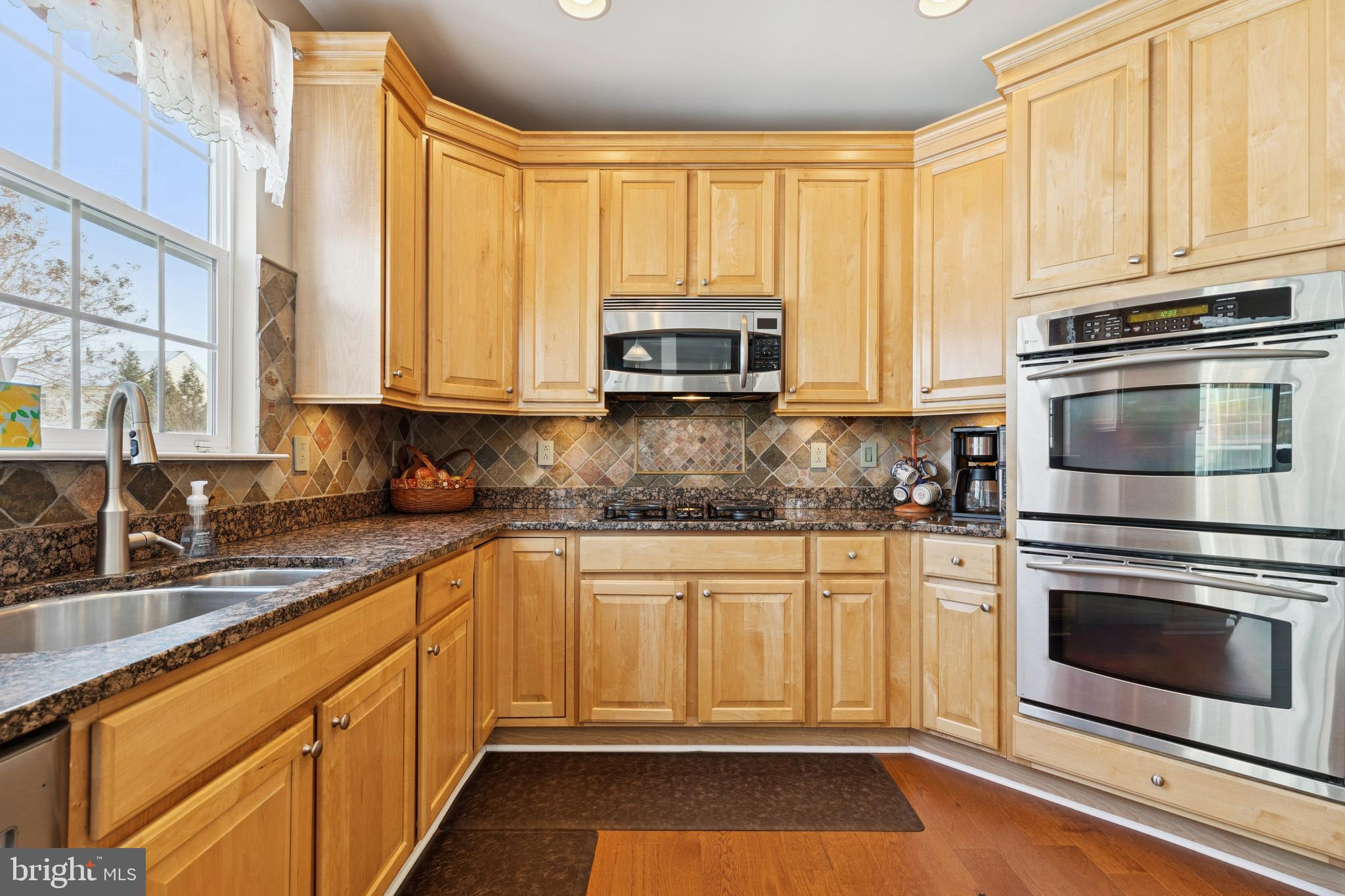 ASHBROOK - Residential