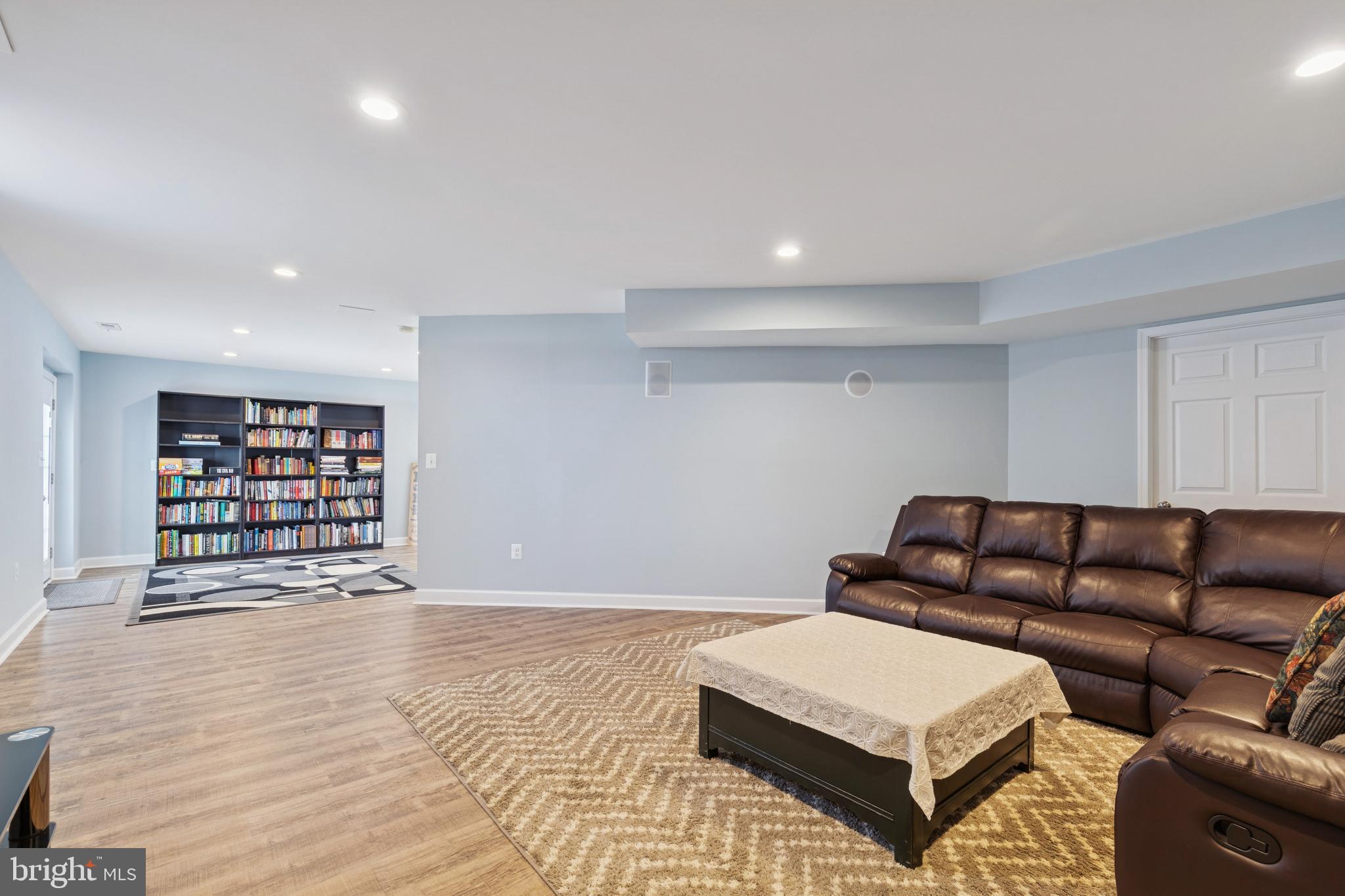 ASHBROOK - Residential