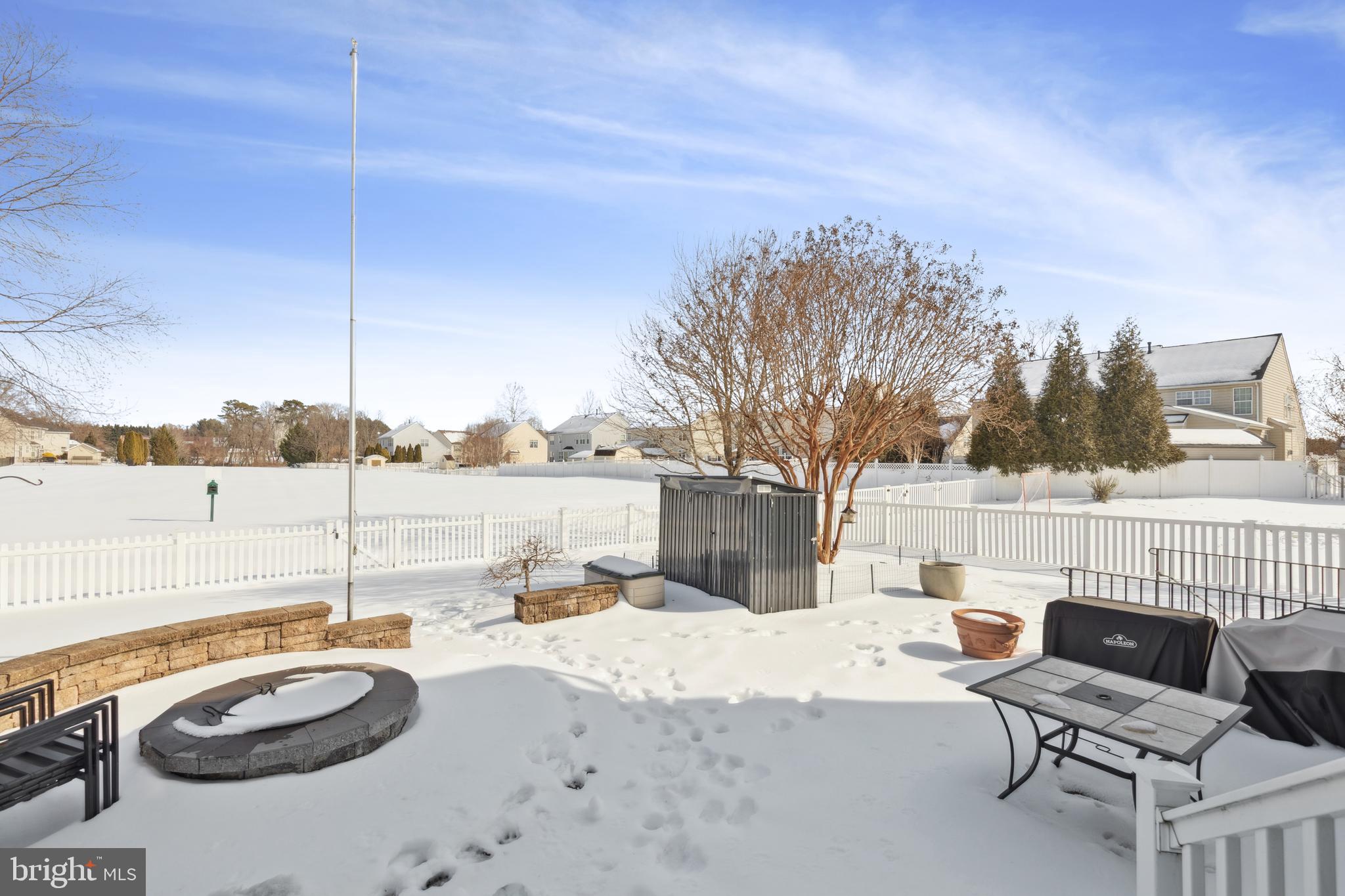 ASHBROOK - Residential