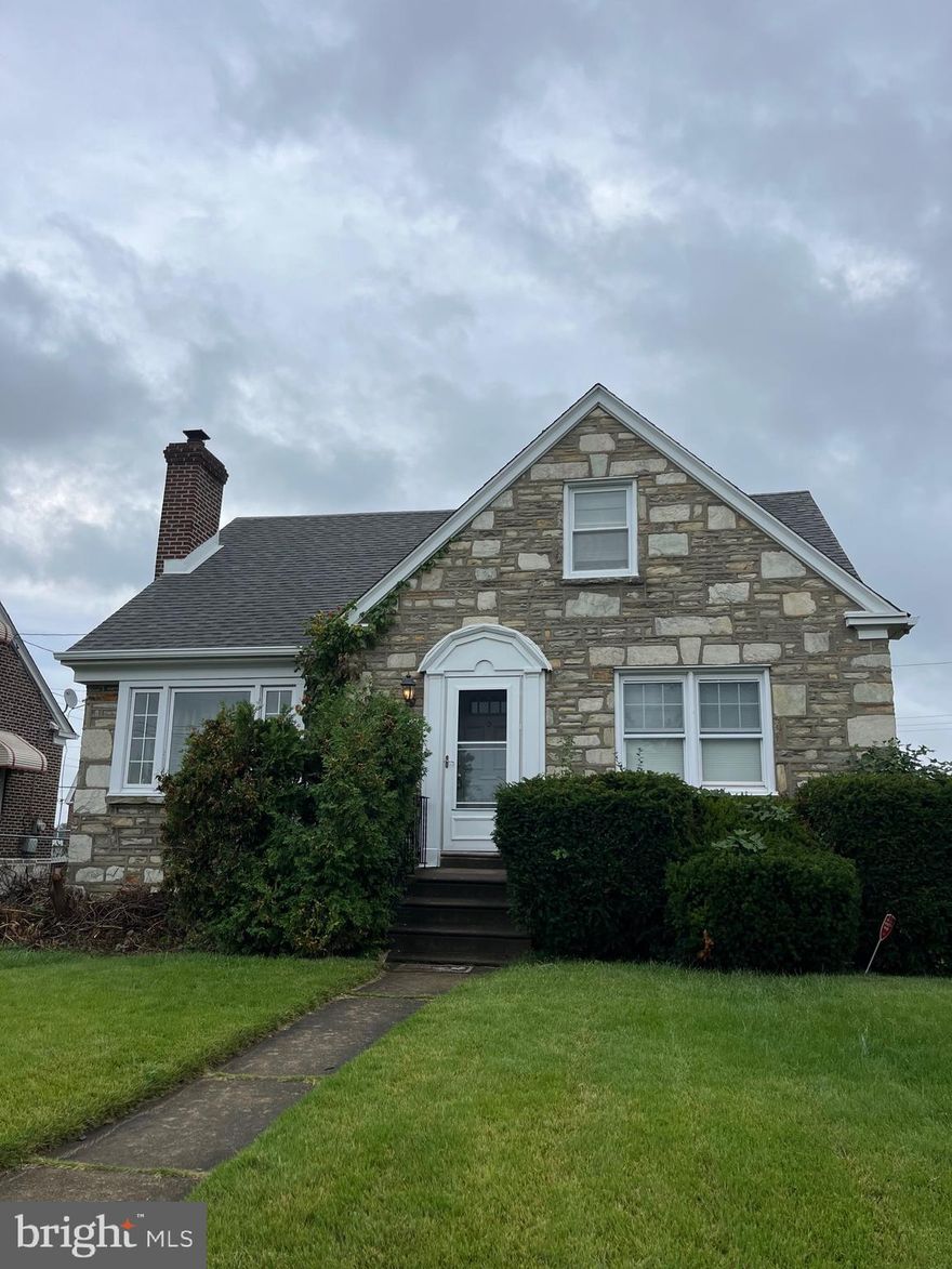 4 Bedroom / 2 Bathroom Home with Garage and Large Backyard

Welcome to your new home! This spacious 4-bedroom, 2-bathroom house offers comfort, convenience, and a prime location.

Features:
- Modern appliances, including dishwasher, garbage disposal, fridge, microwave, oven, and stove.
- Hardwood floors in all bedrooms, each with its own closet
- Central air conditioning for year-round comfort
- One-car garage plus driveway for additional parking
- Large backyard, perfect for entertaining or relaxing
- BBQ grill provided

Prime Location:
- Just one block from Rhawnhurst Recreation Center
- Right next to ACME for everyday shopping convenience

Pet Policy:  Small dogs allowed with a pet deposit

This home is ideal for families or roommates looking for space, functionality, and a welcoming neighborhood.

Contact us today to schedule a showing!