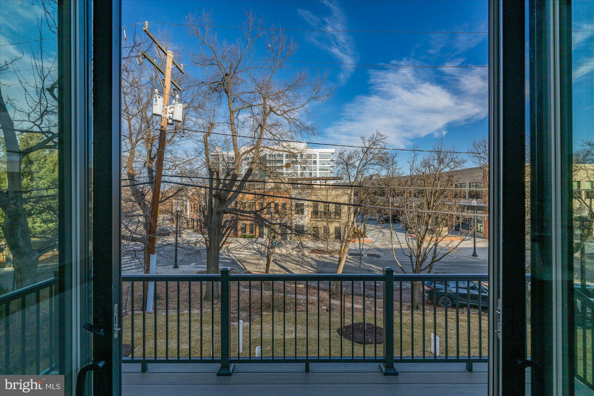 NORTH HIGHLAND - Residential