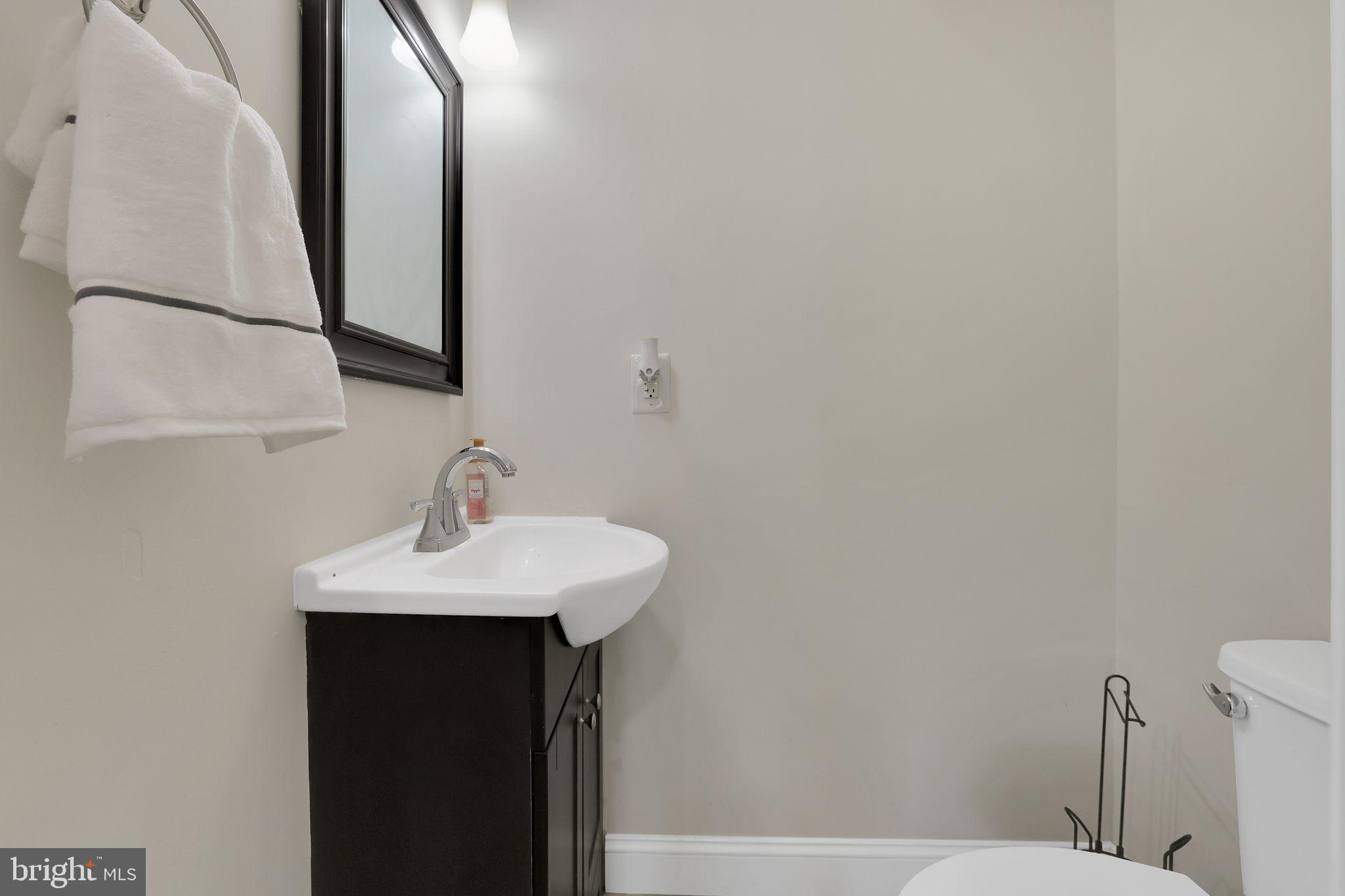 RIVERDALE HEIGHTS - Residential