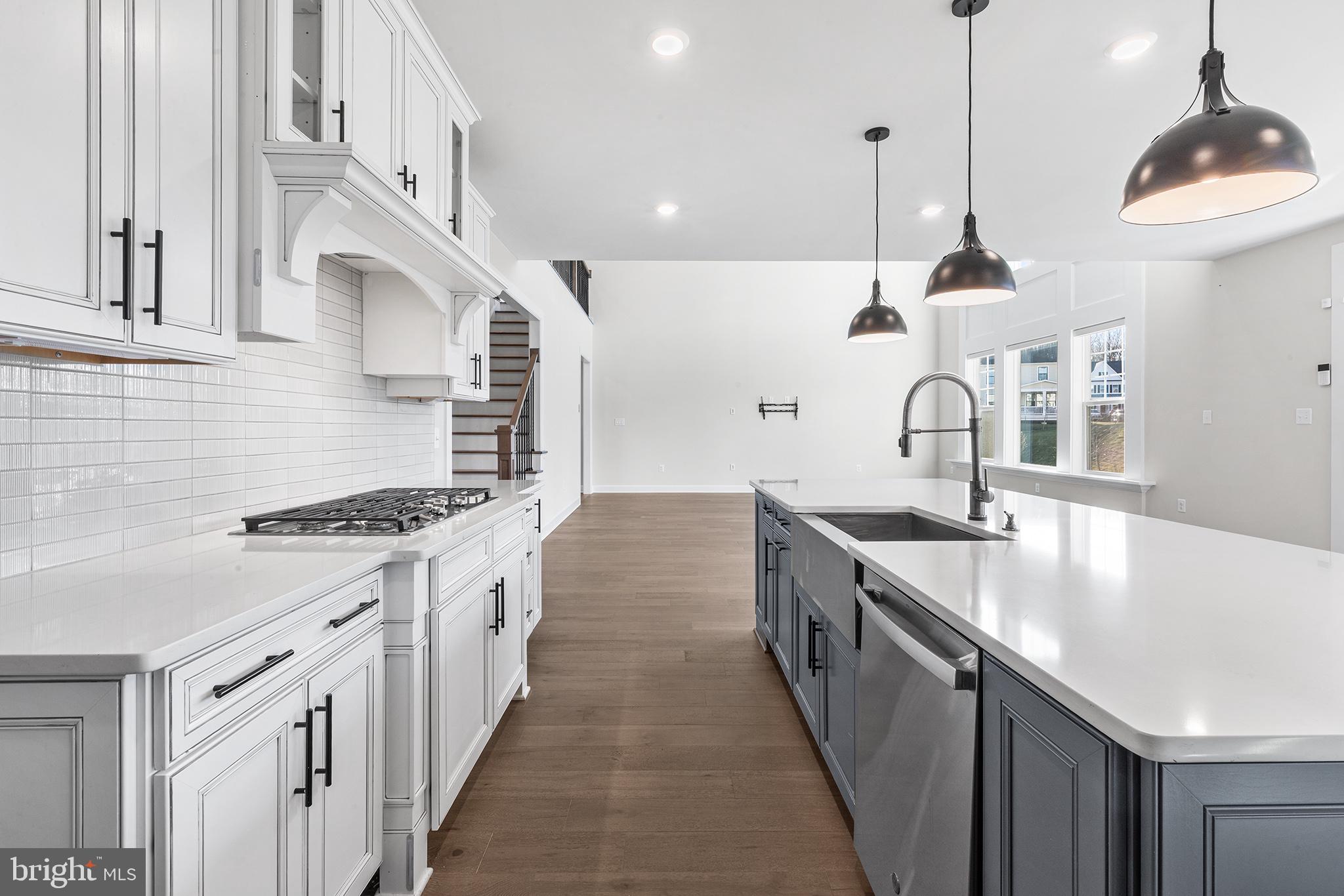 GREYSTONE - Residential