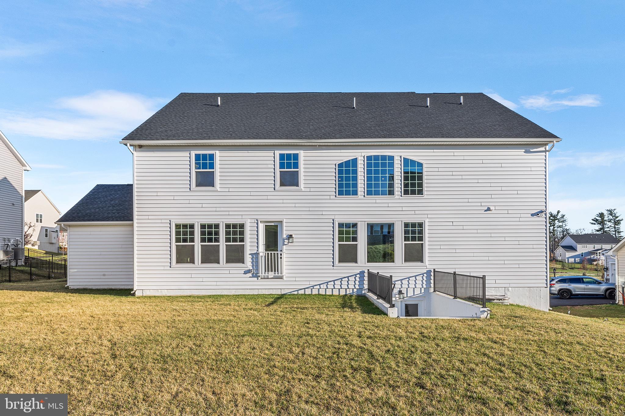 GREYSTONE - Residential