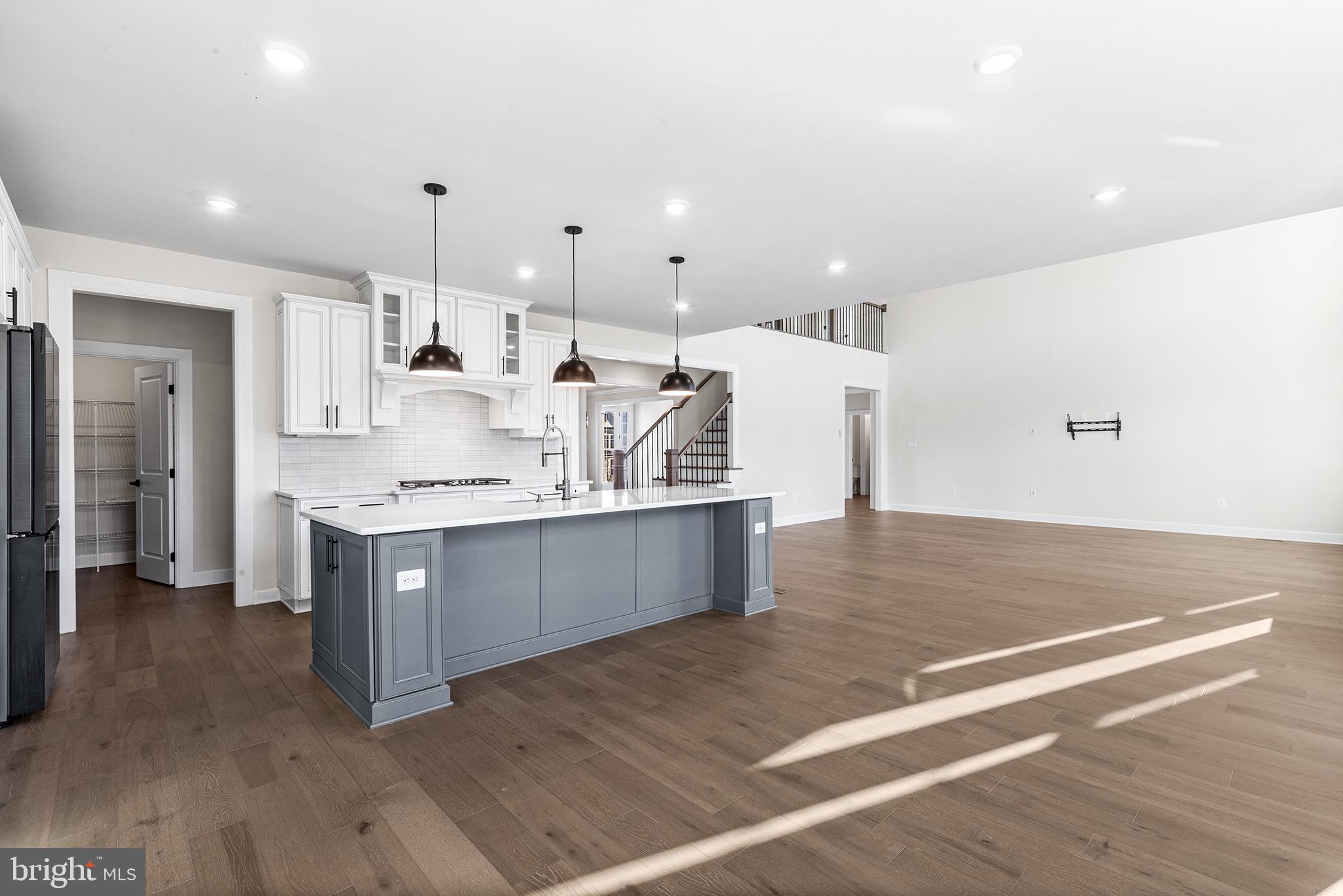 GREYSTONE - Residential
