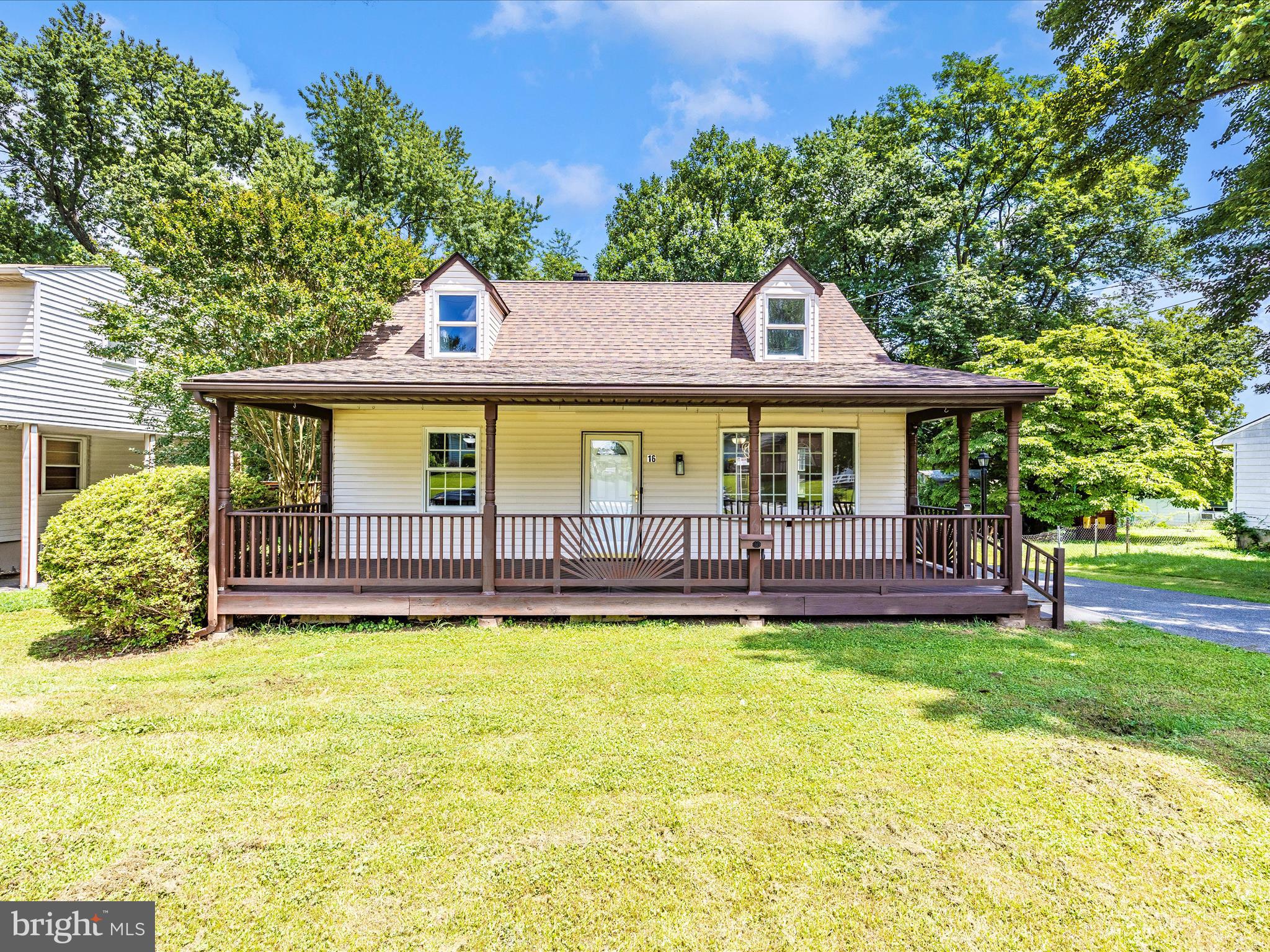 16 TOLLGATE ROAD