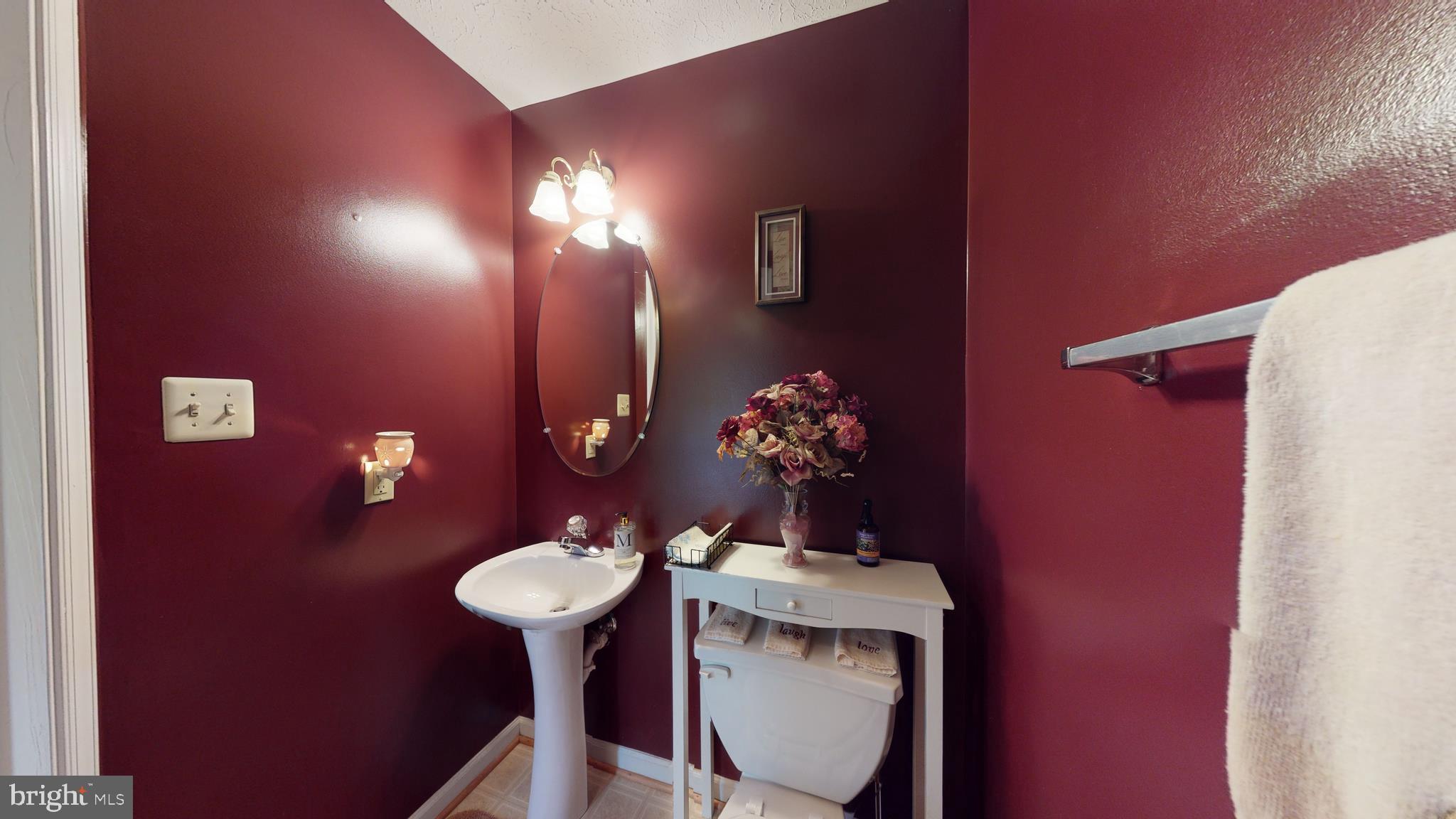 HOLLAWAY ESTATES - Residential