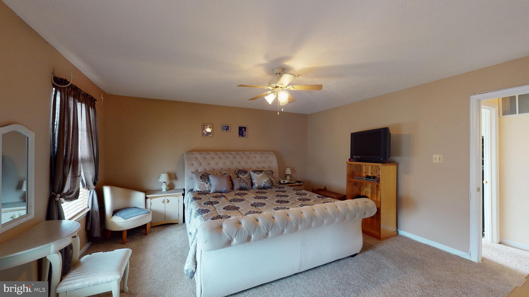 HOLLAWAY ESTATES - Residential